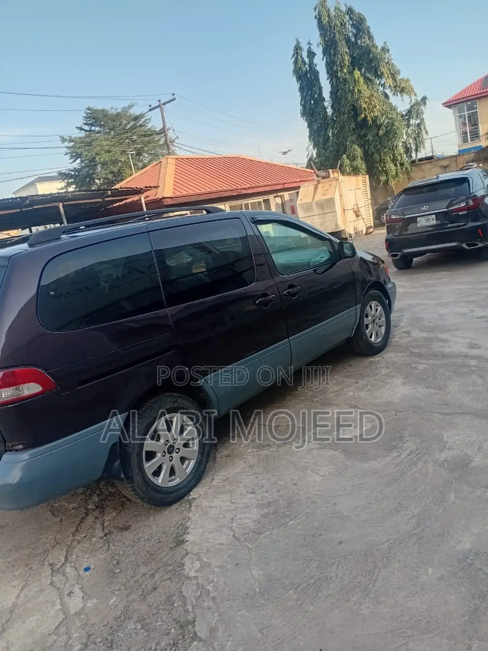 Toyota Sienna XLE 2002 Black