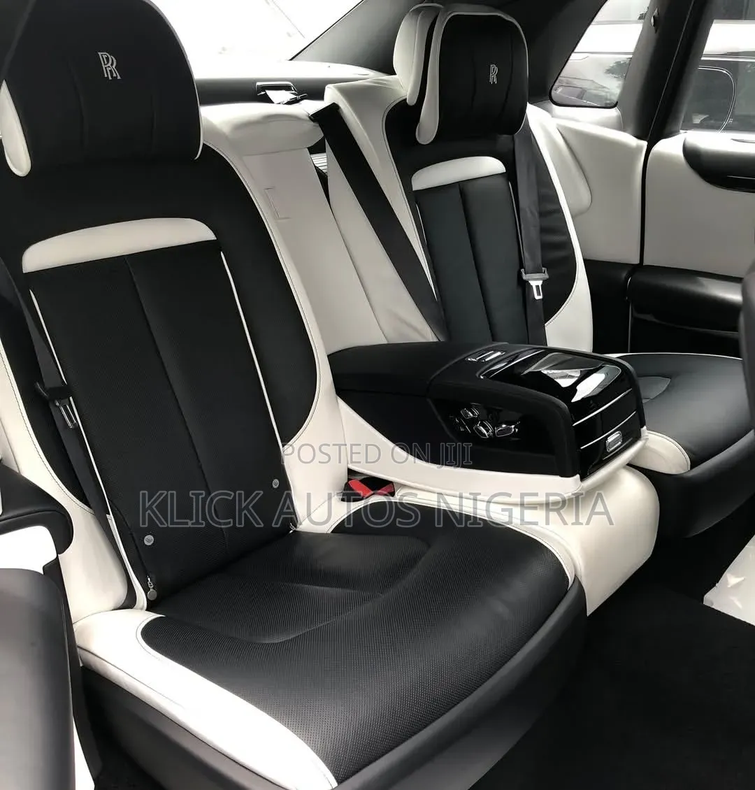 New Rolls-Royce Ghost Black Badge 2024 White