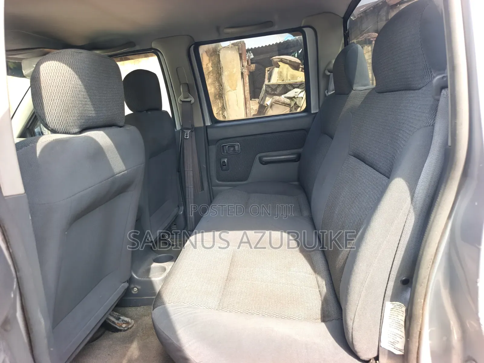 Nissan Frontier SE-V6 4x4 Standard Bed Crew Cab 116.1 in. WB 2002