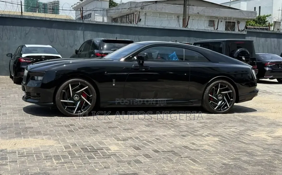 New Rolls-Royce Spectre 2025 Black