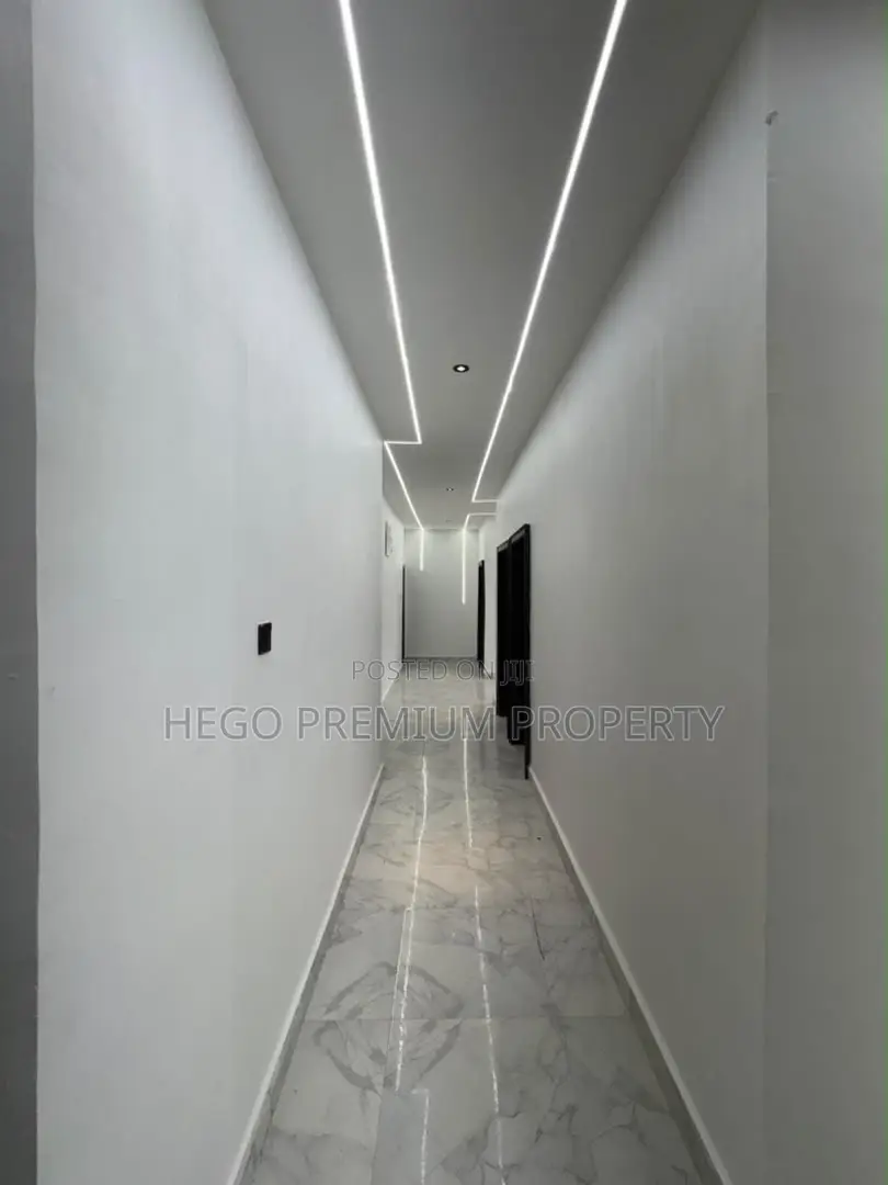 4bdrm Bungalow in Egbelu, Obio-Akpor for sale