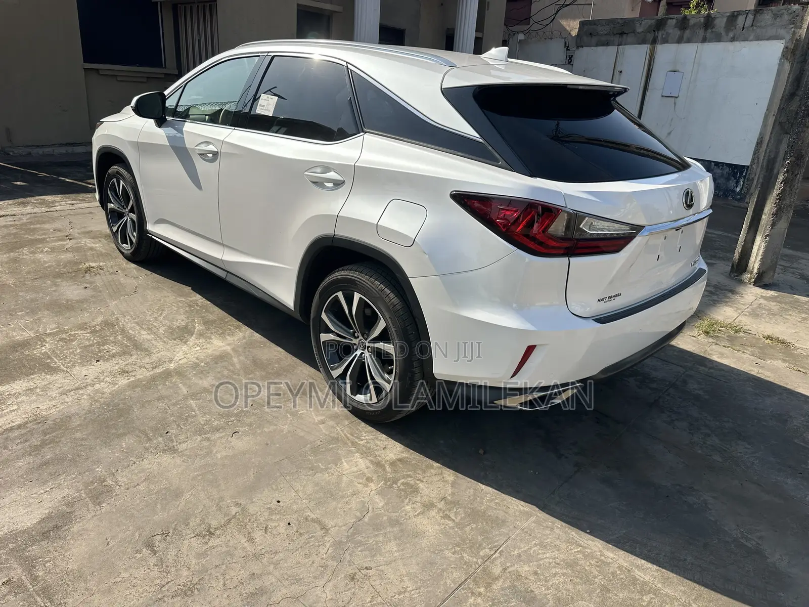 Lexus RX 350 FWD 2019 White