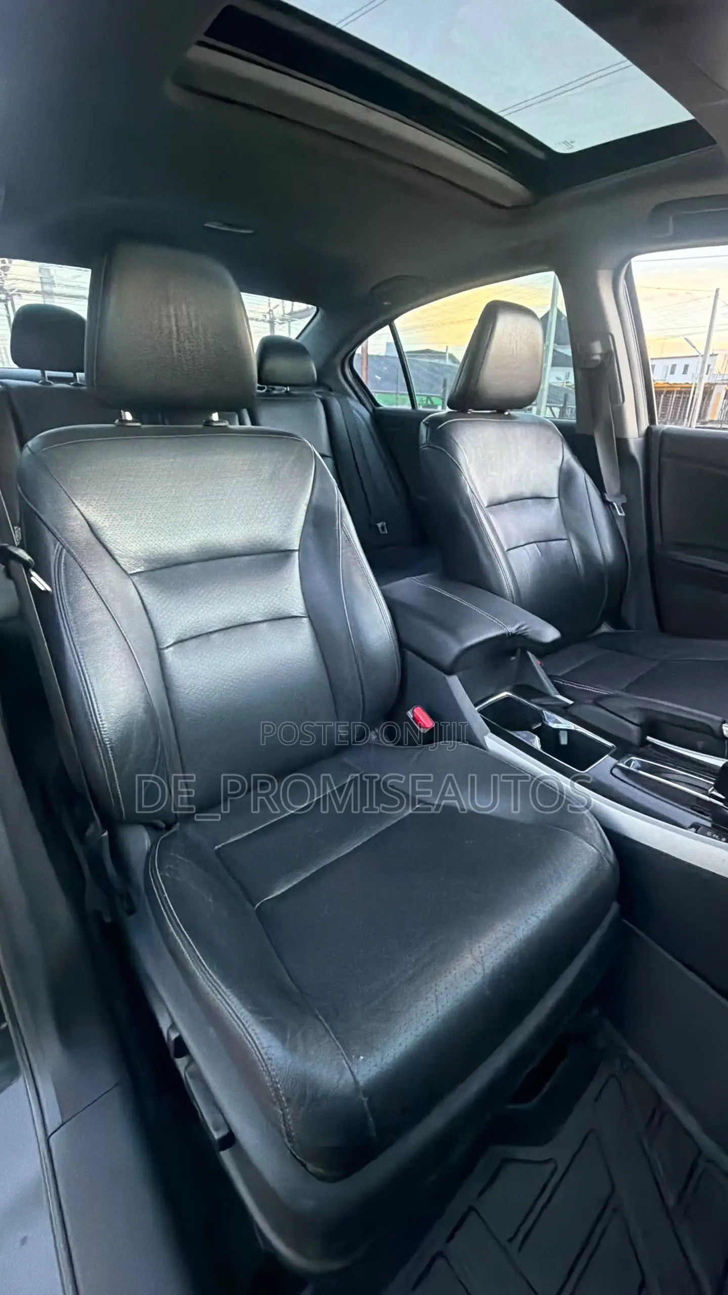 Honda Accord Touring V6 4dr Sedan FWD (3.5L 6cyl 6A) 2017 Black