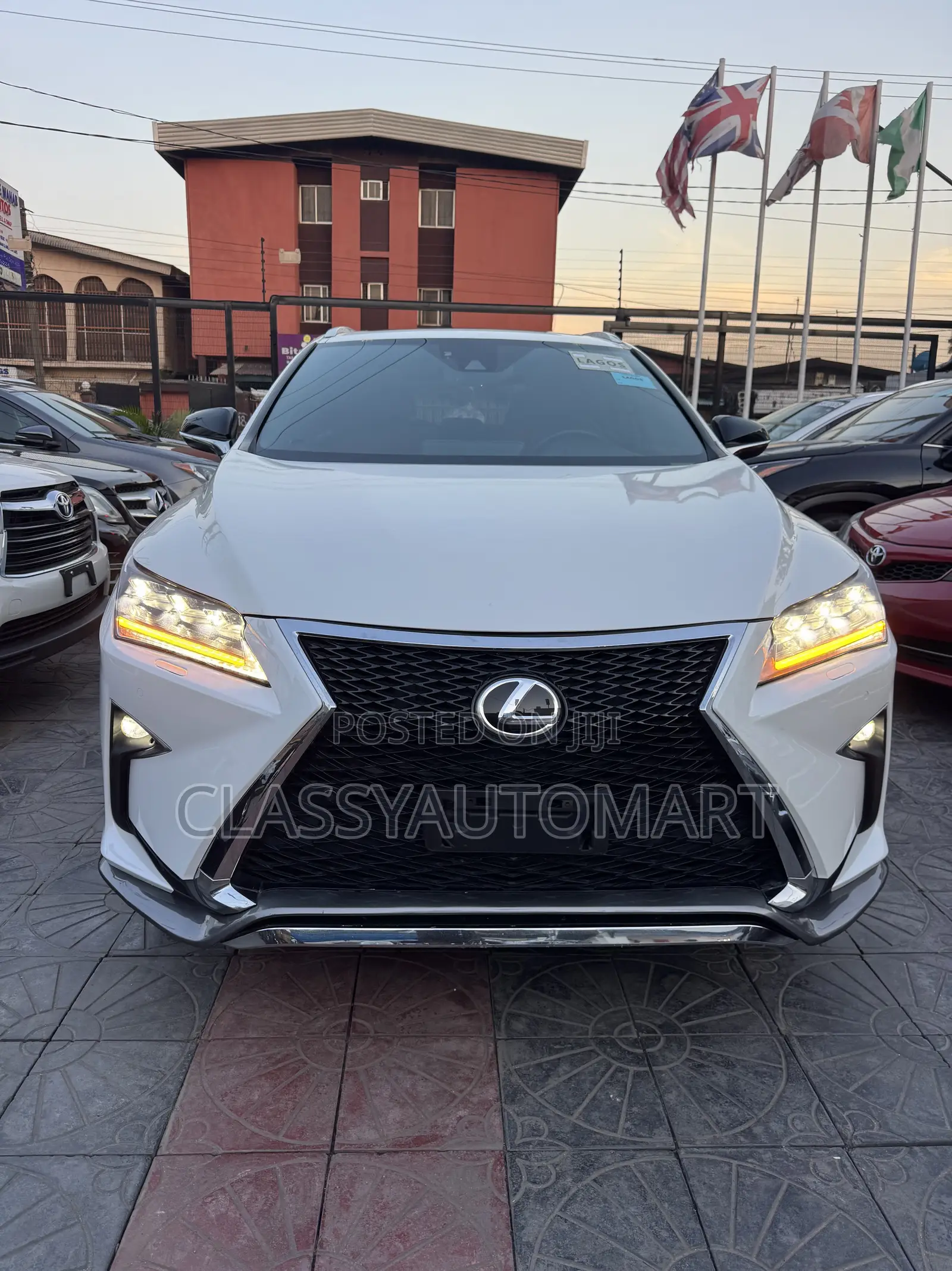 Lexus RX 350 F Sport FWD 2019 White