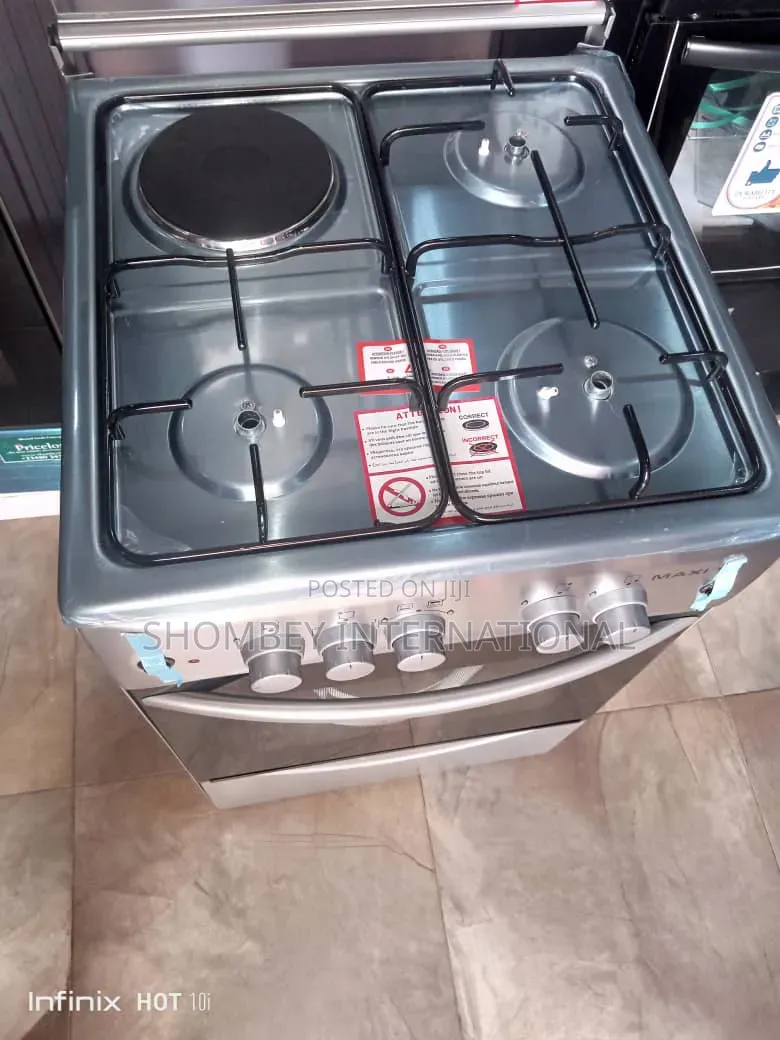 Maxi Gas Cooker 50x50 CM (3+1) Burners Inox