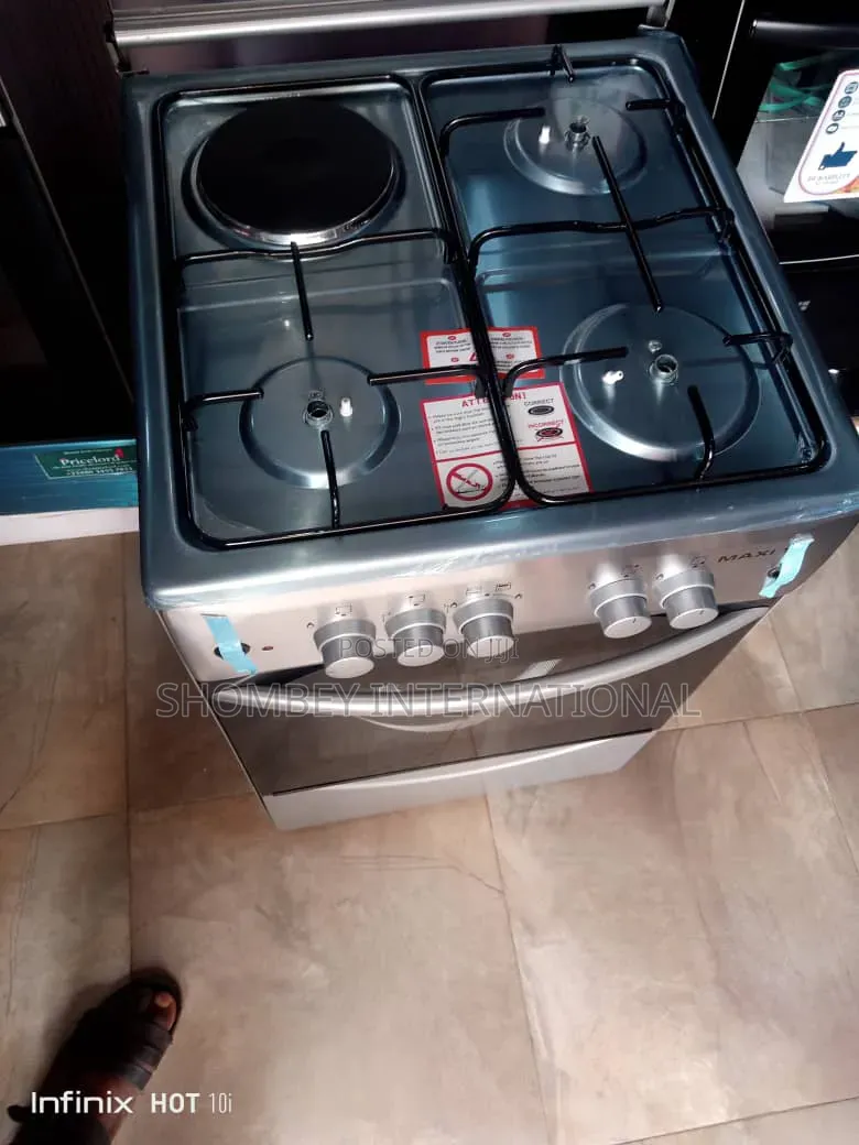 Maxi Gas Cooker 50x50 CM (3+1) Burners Inox