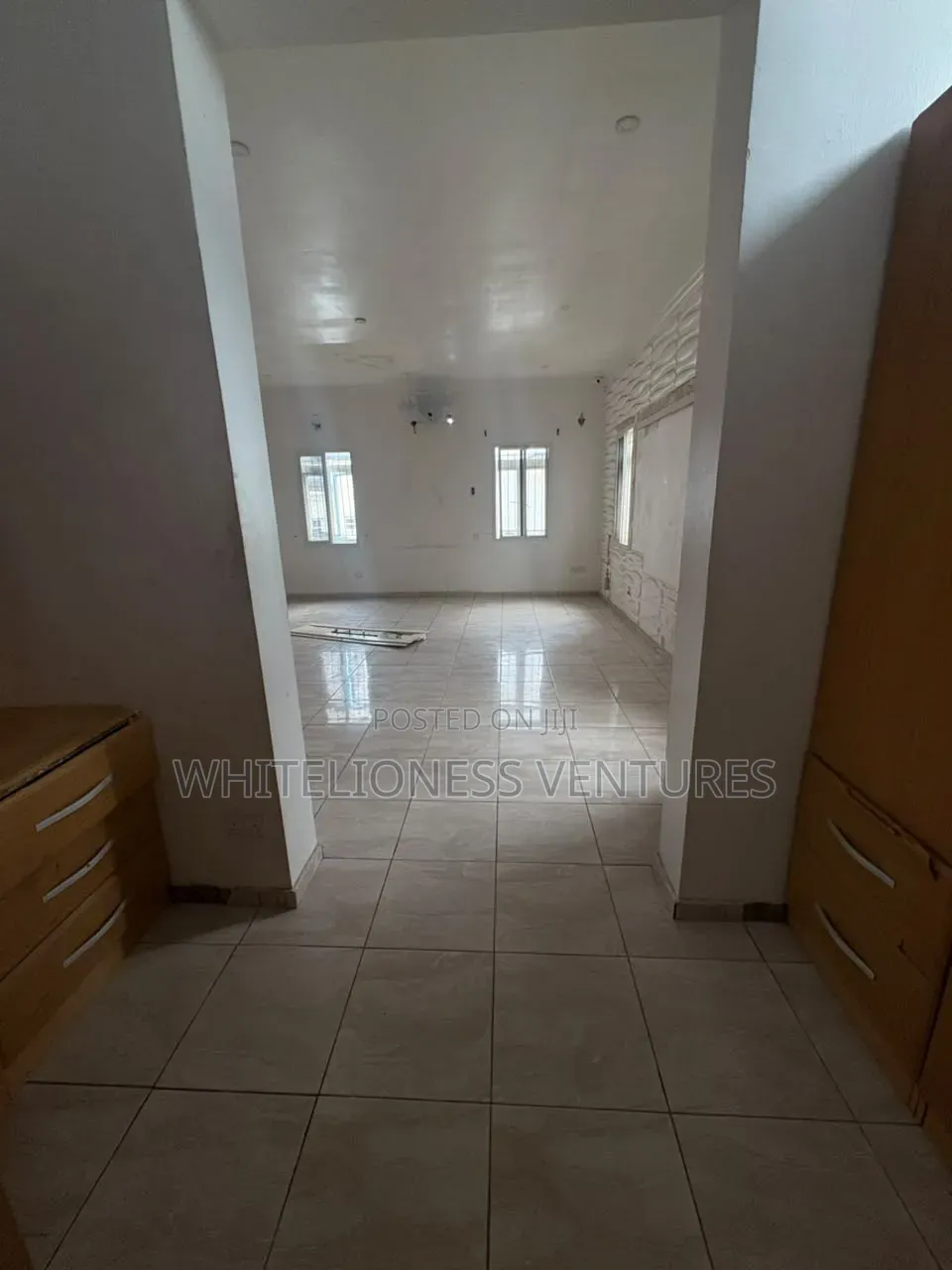 5bdrm Duplex in Mega Mound, Ikota for rent