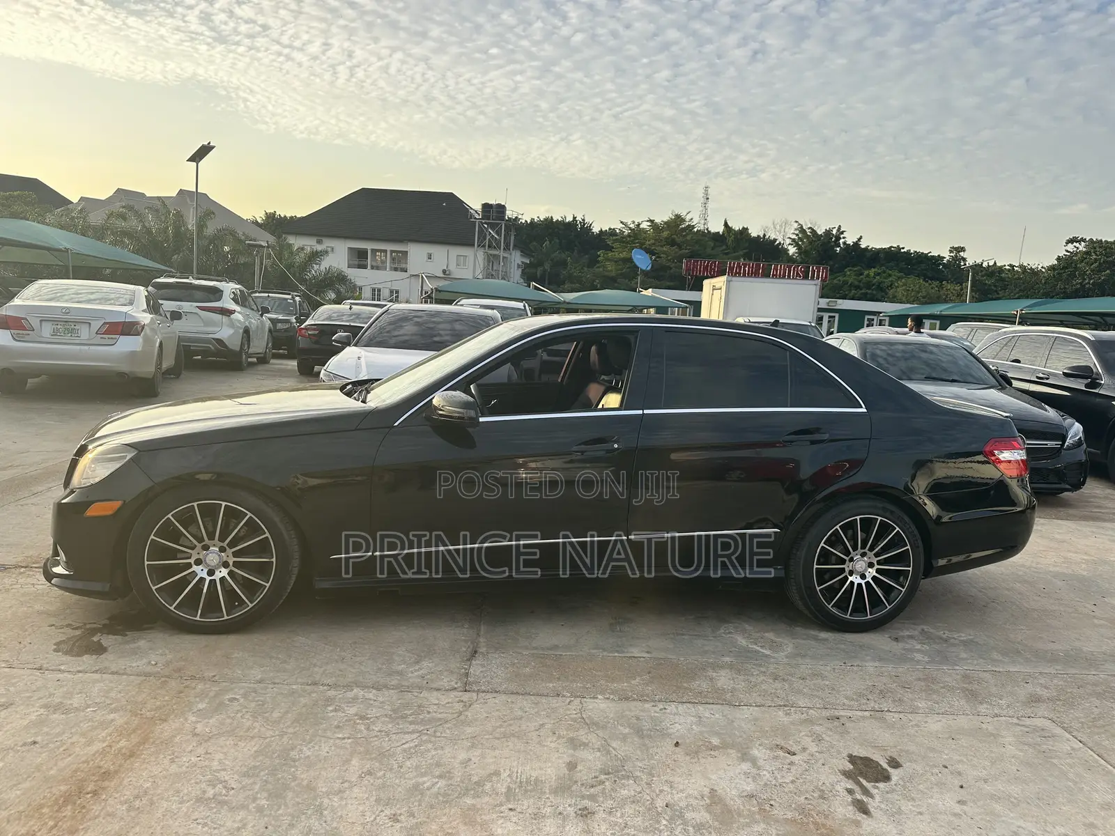 Mercedes-Benz E350 Base 4dr Sedan RWD (3.5L 6cyl 7A) 2011 Black