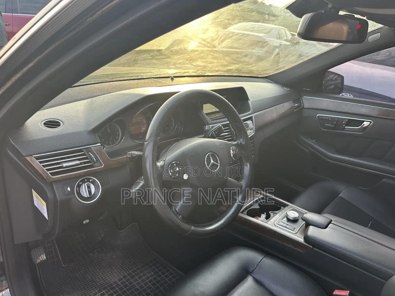 Mercedes-Benz E350 Base 4dr Sedan RWD (3.5L 6cyl 7A) 2011 Black