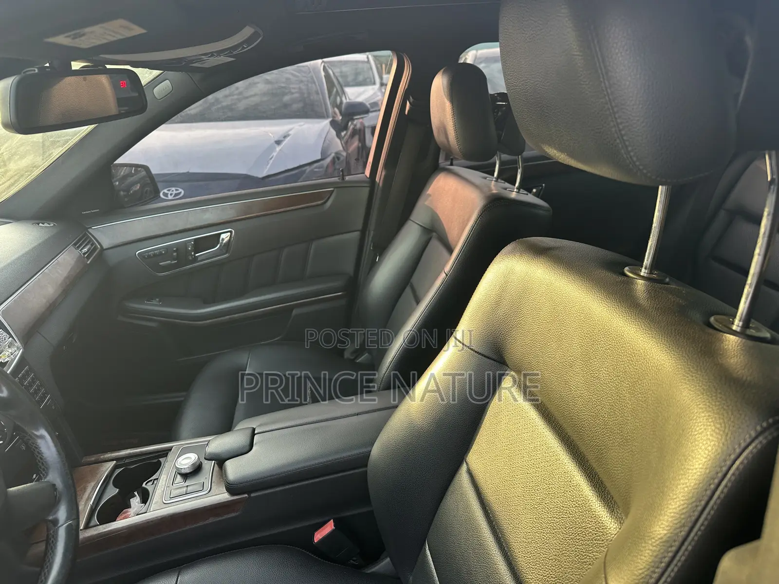 Mercedes-Benz E350 Base 4dr Sedan RWD (3.5L 6cyl 7A) 2011 Black