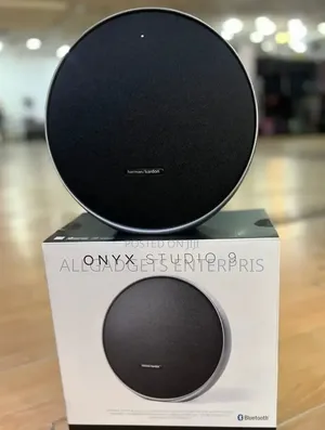 Onyx Studio 9