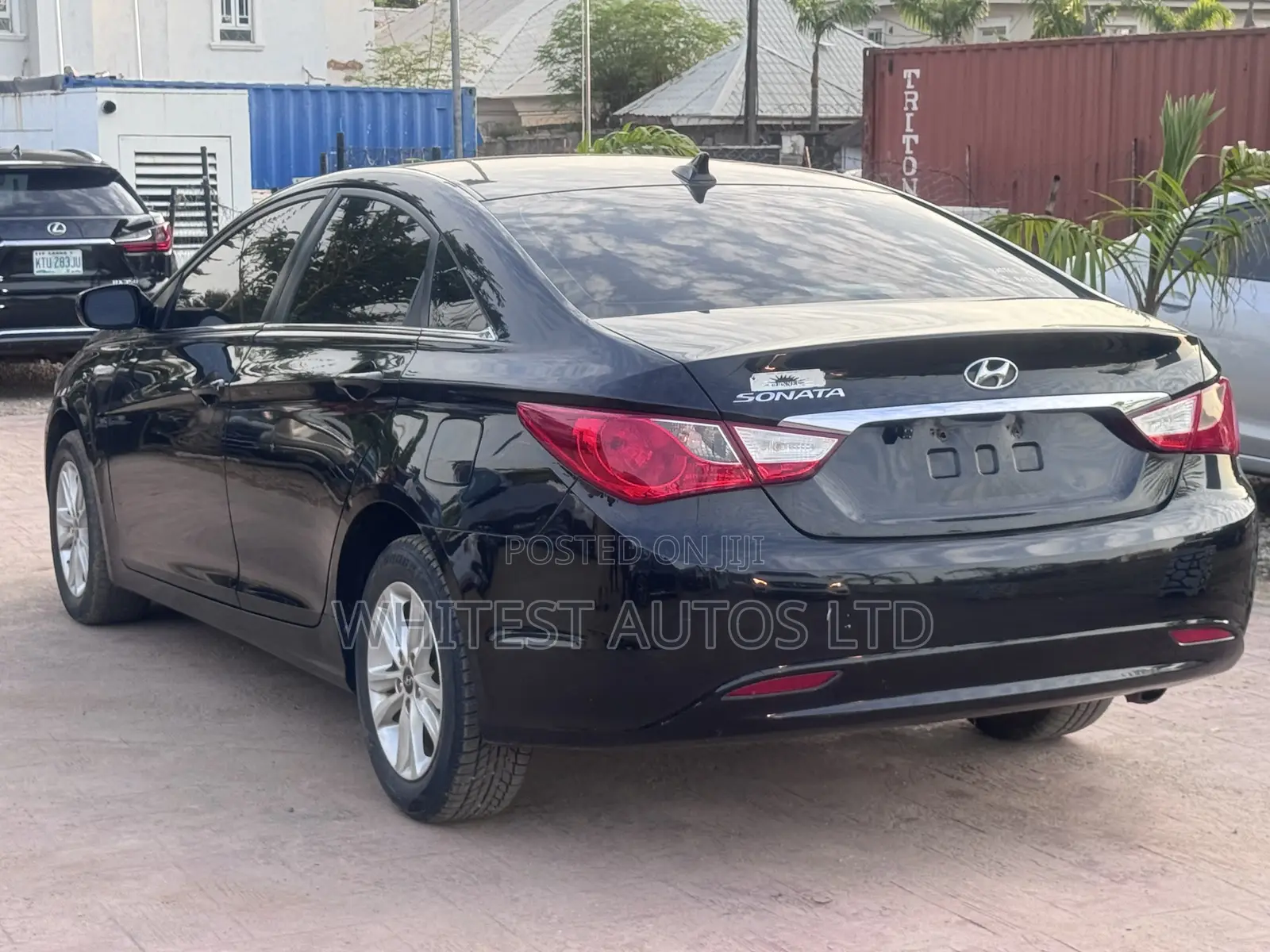 Hyundai Sonata SE 2.0T Sedan FWD (2.0L 4cyl 6A) 2012 Black