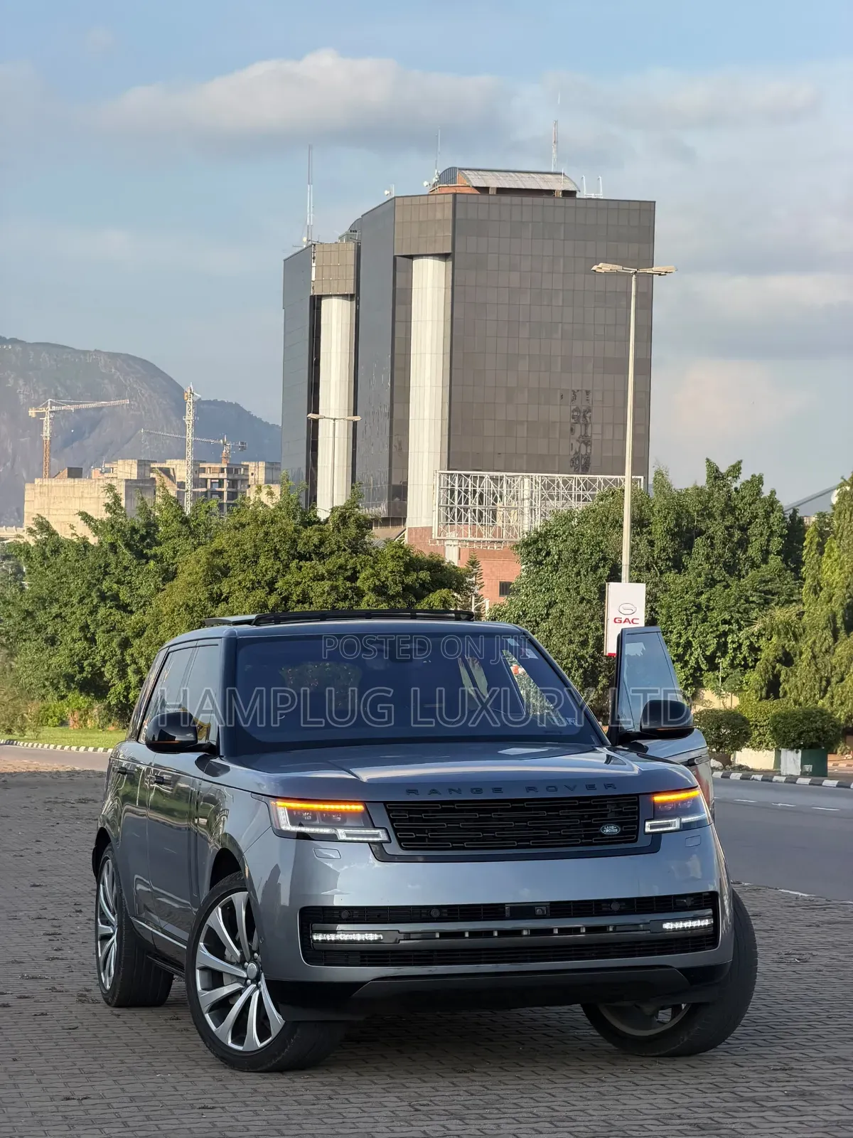 Land Rover Range Rover 2025 Silver