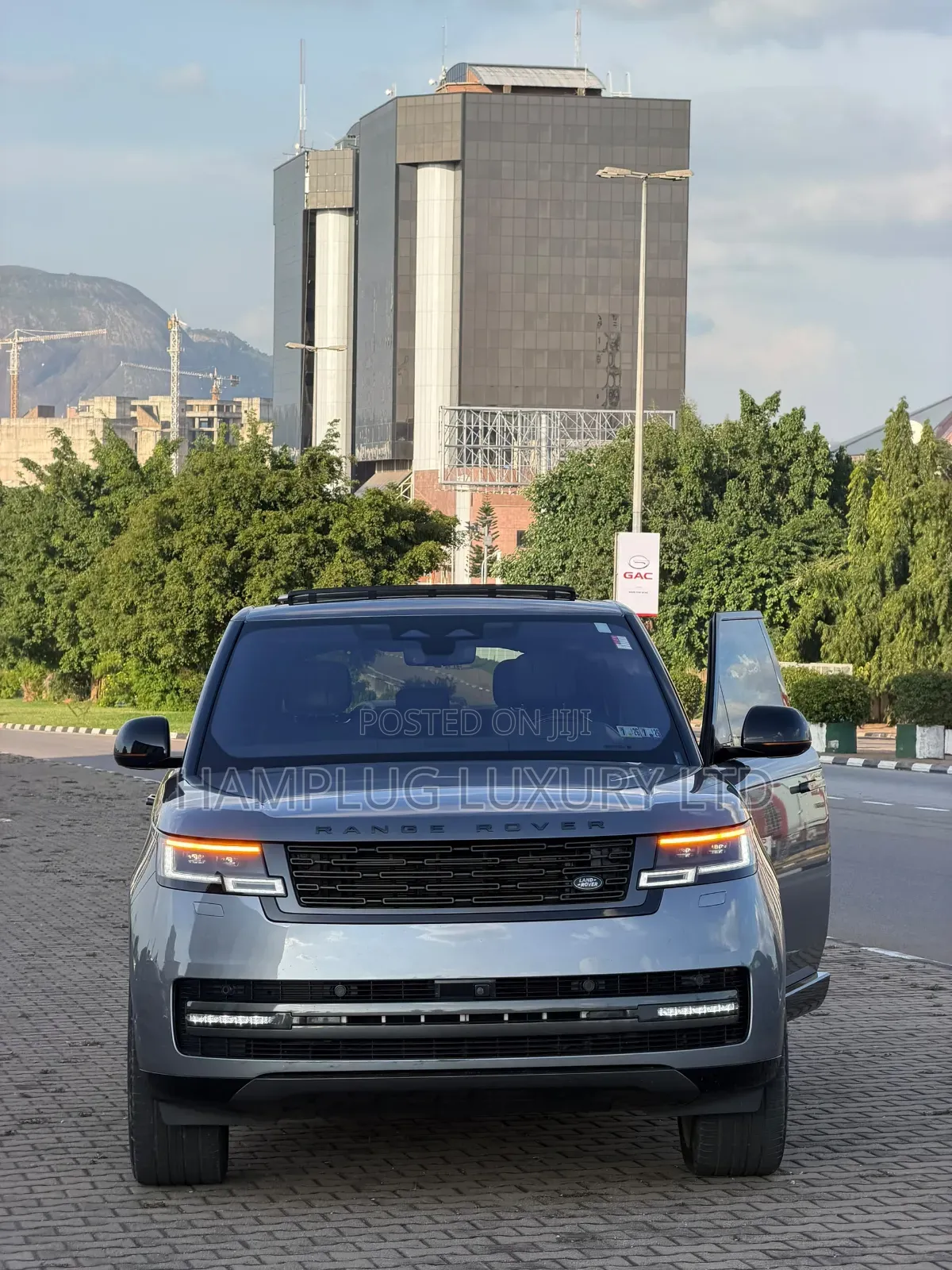 Land Rover Range Rover 2025 Silver
