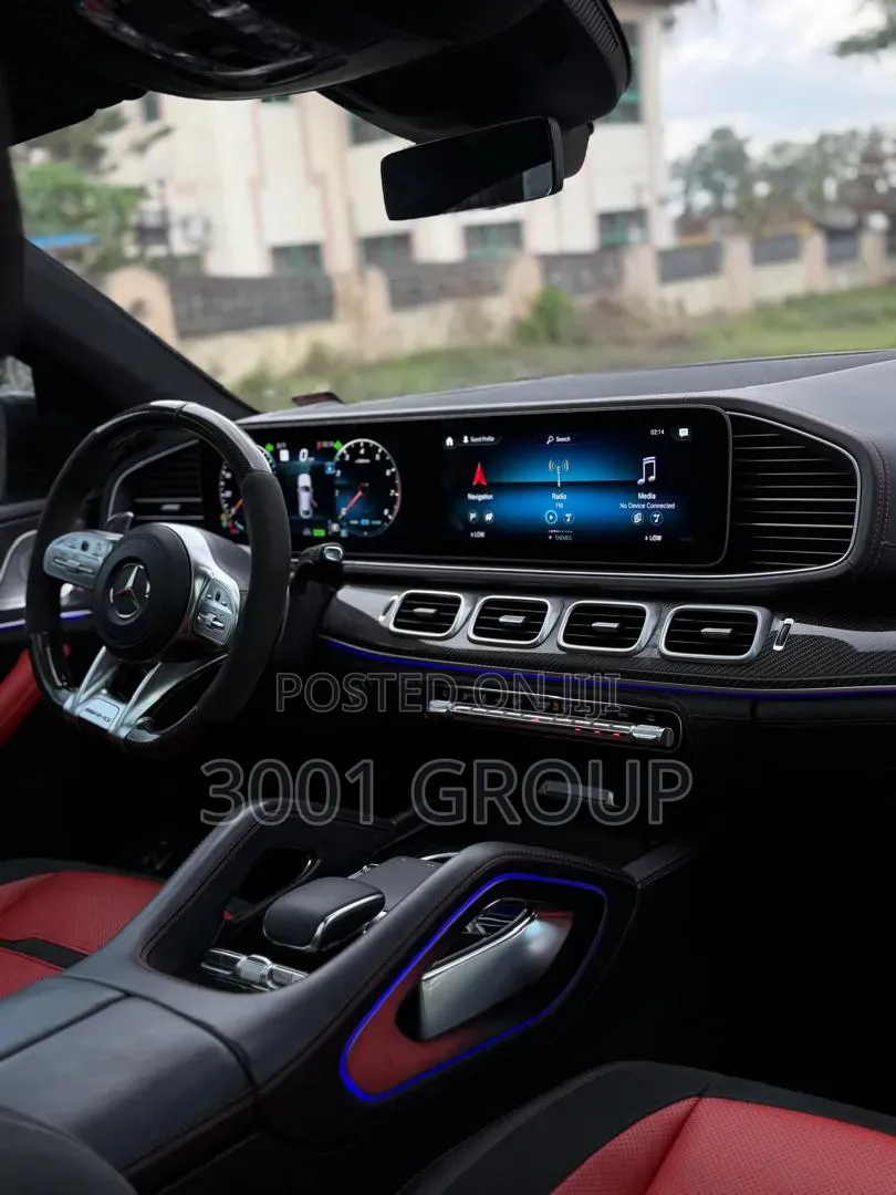 Mercedes-Benz GLE-Class 2021 White