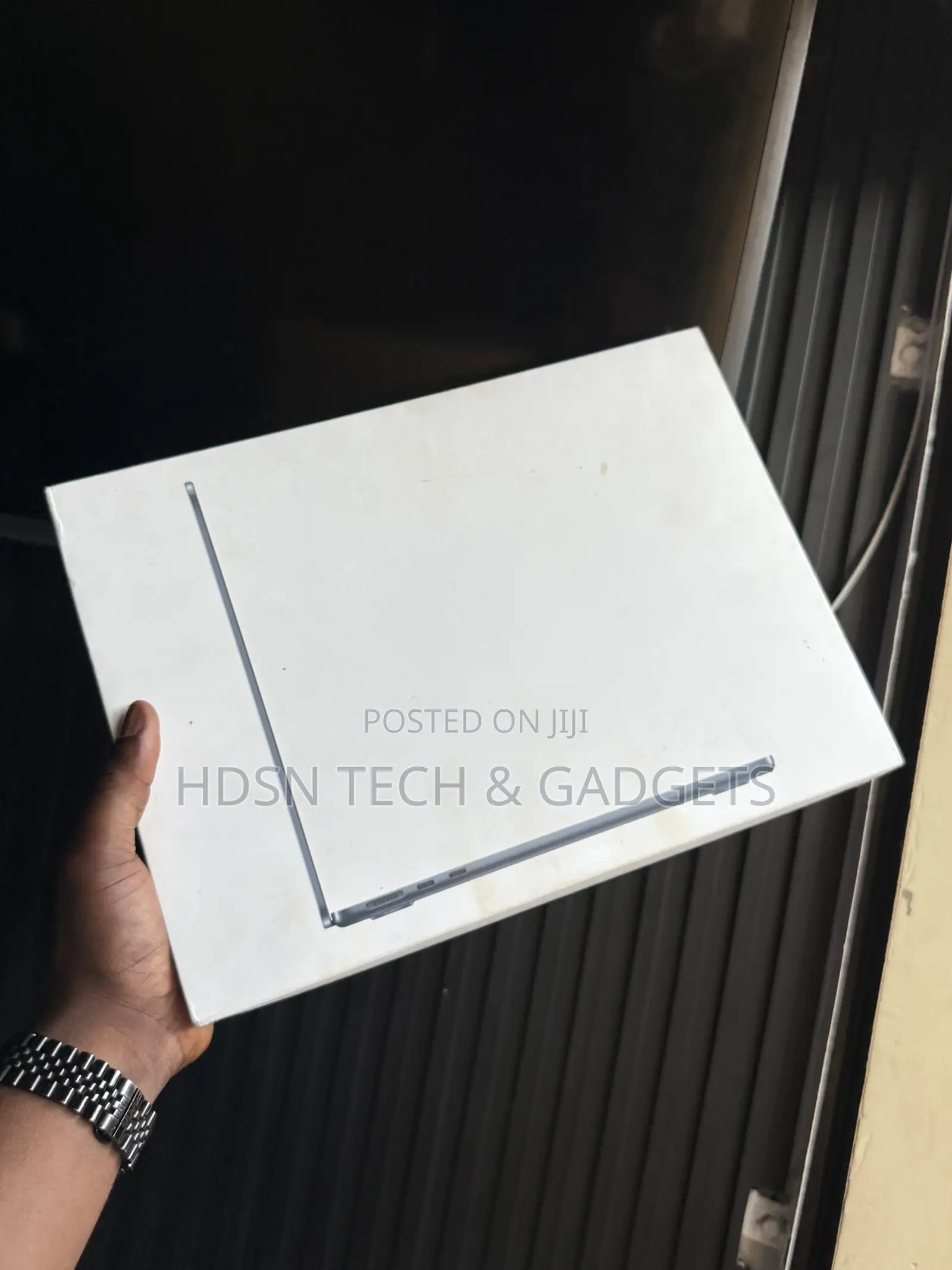 New Laptop Apple MacBook Air 2026 M5 16GB Apple M5 SSD 512GB
