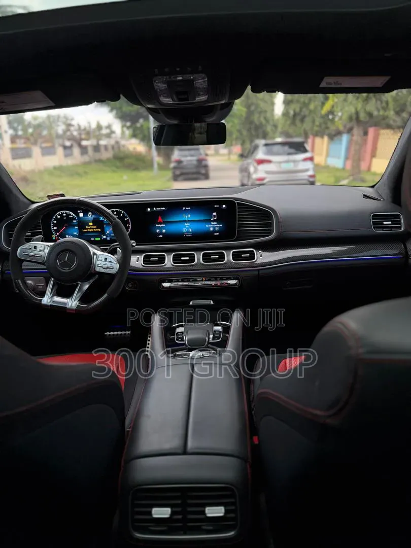 Mercedes-Benz GLE-Class 2021 White