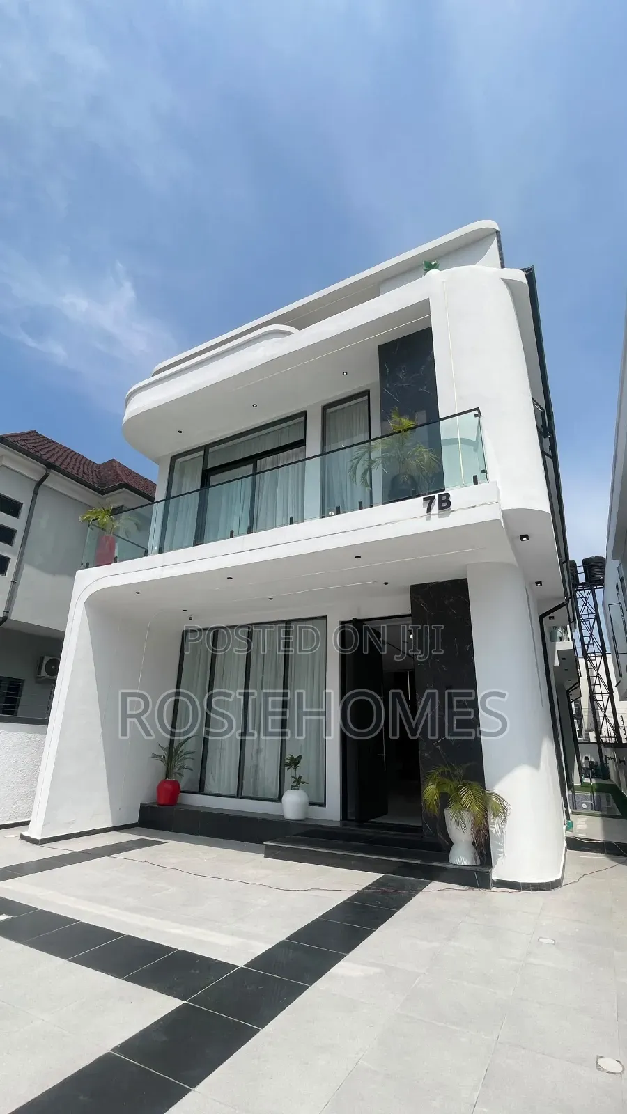 5bdrm Duplex in Harris Drive, VGC / Ajah for sale