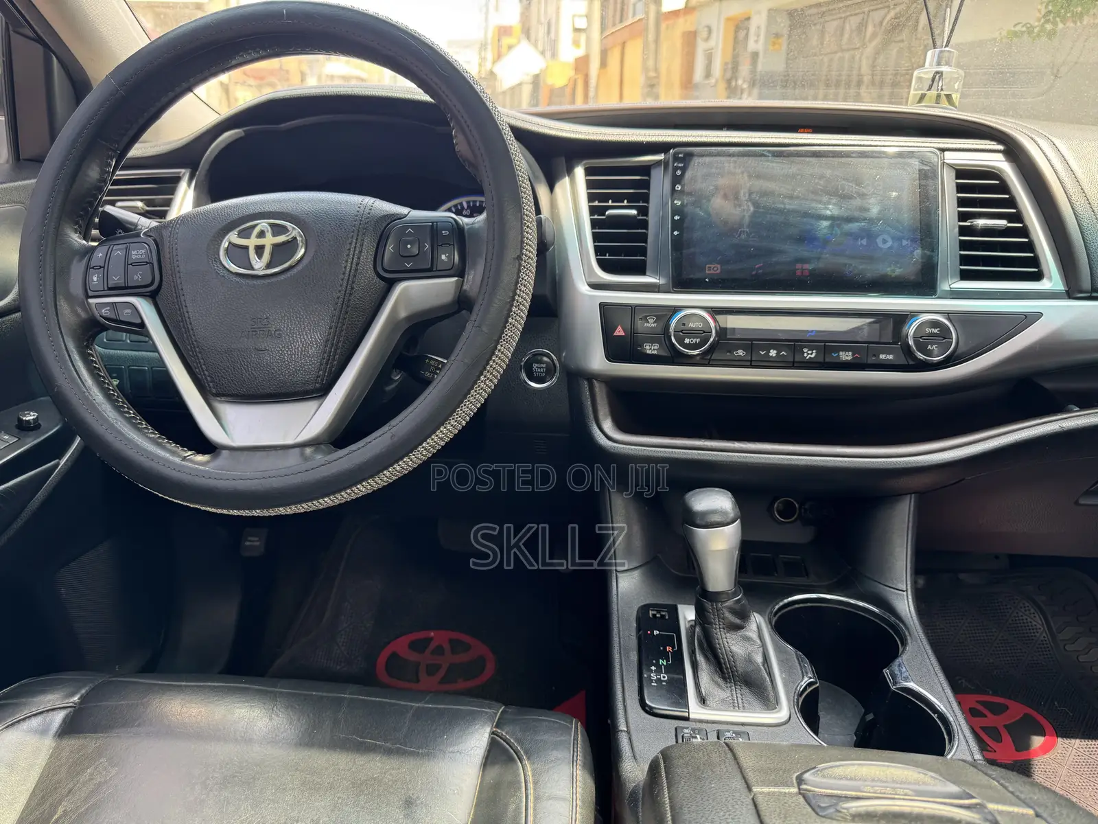 Toyota Highlander XLE V6 4x2 (3.5L 6cyl 6A) 2016 White