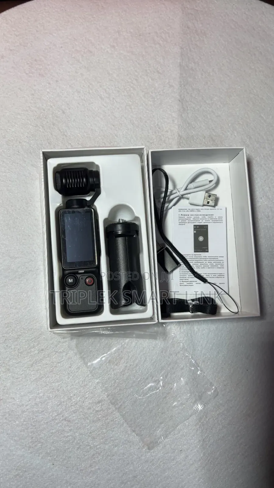 Q7 Action Camera 1.9inch Screen 1800 Rotation Handheld Pocket Camera
