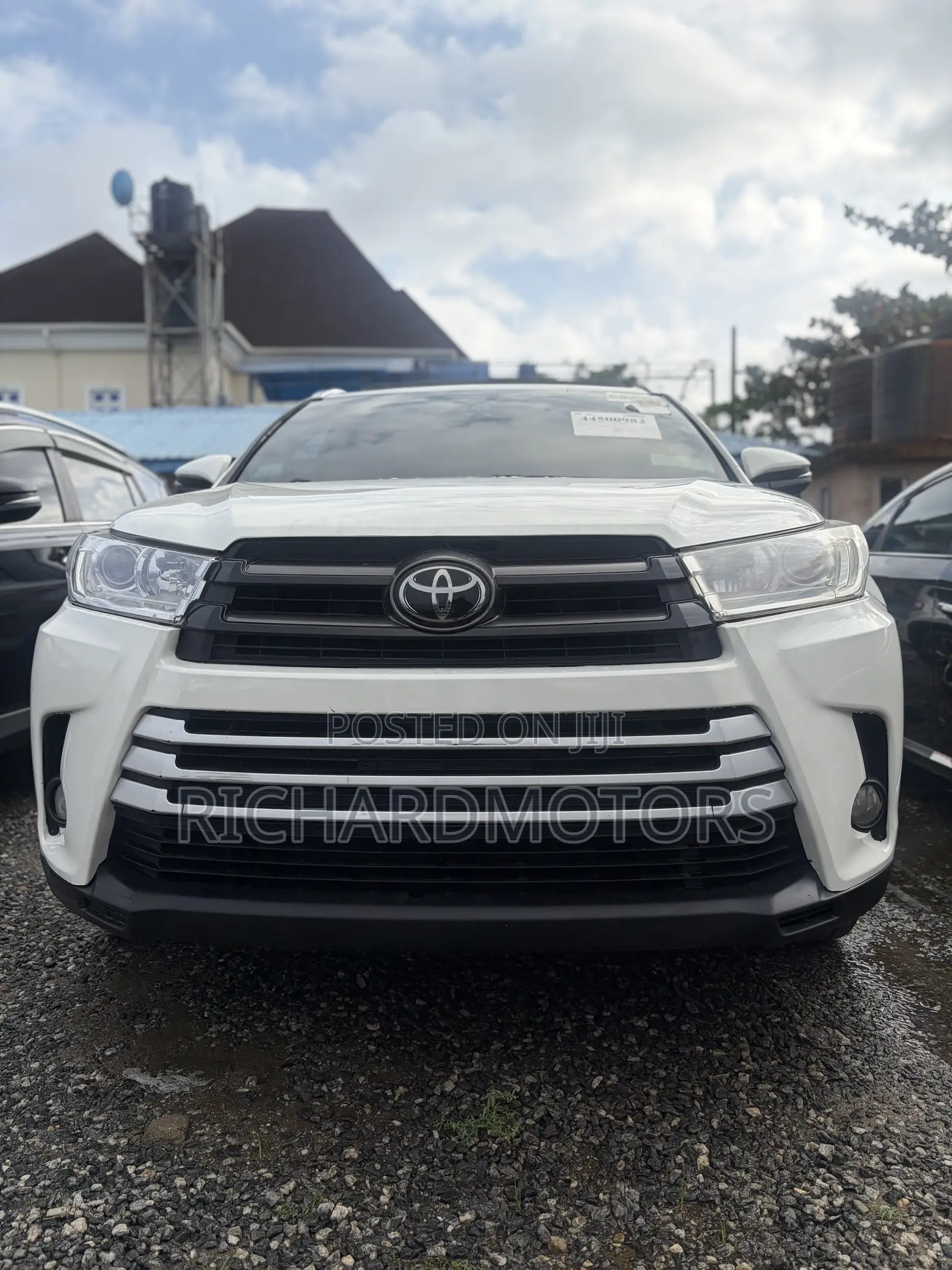 Toyota Highlander XLE 2019 White