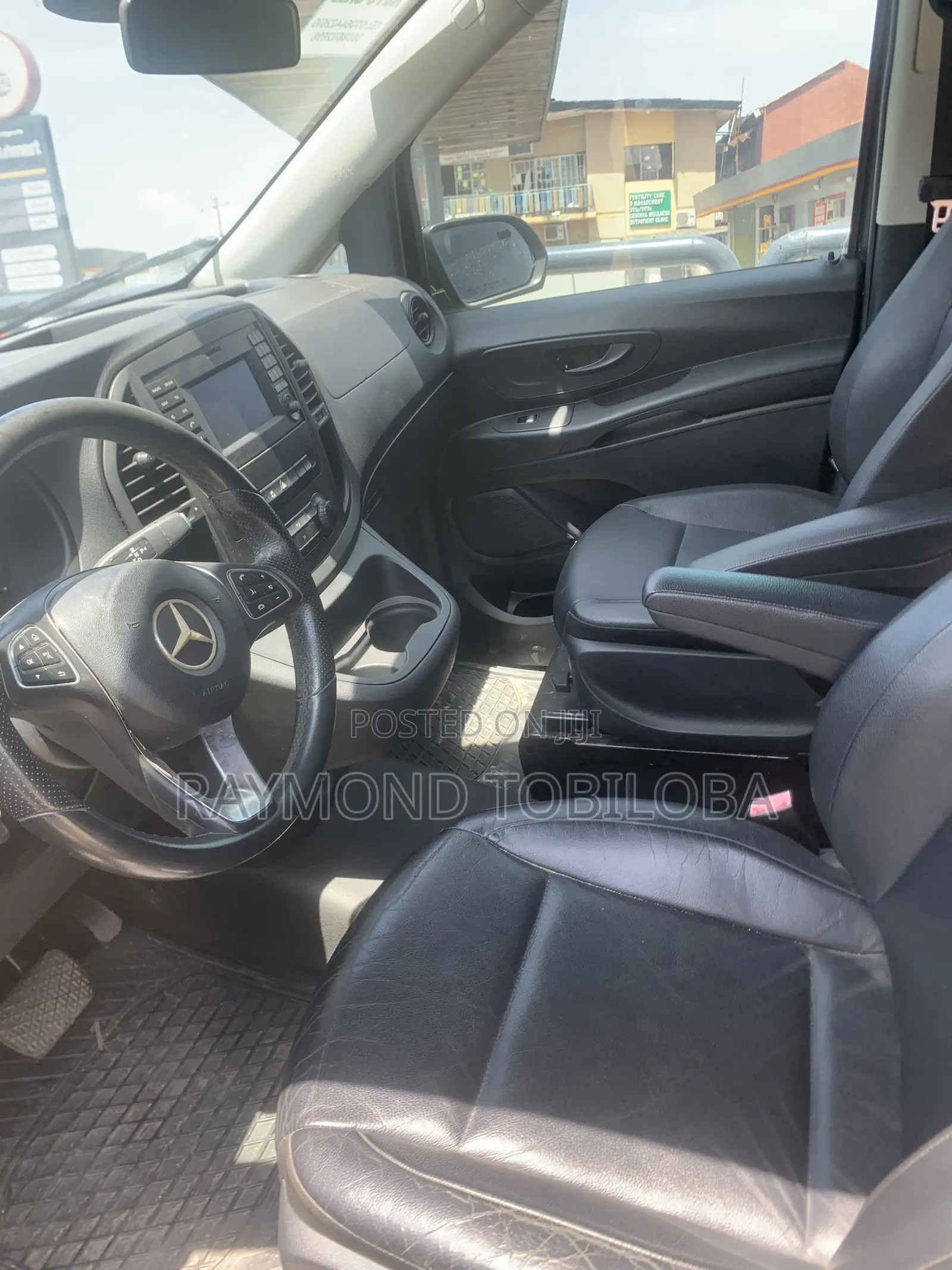 Mercedes-Benz Metris 2.0 FWD 2017 Black
