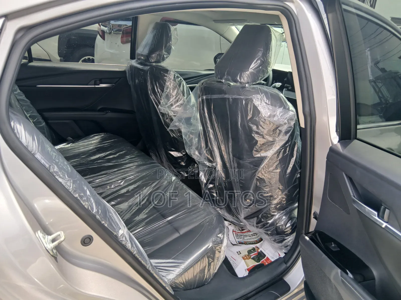 Toyota Camry XLE 2025 Gray