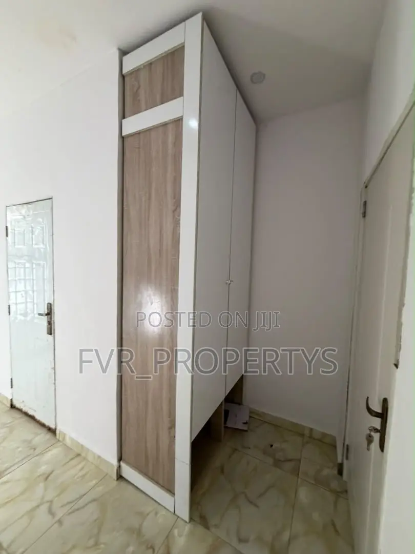 1bdrm Shared Apartment in Divine Homes, Lekki for rent