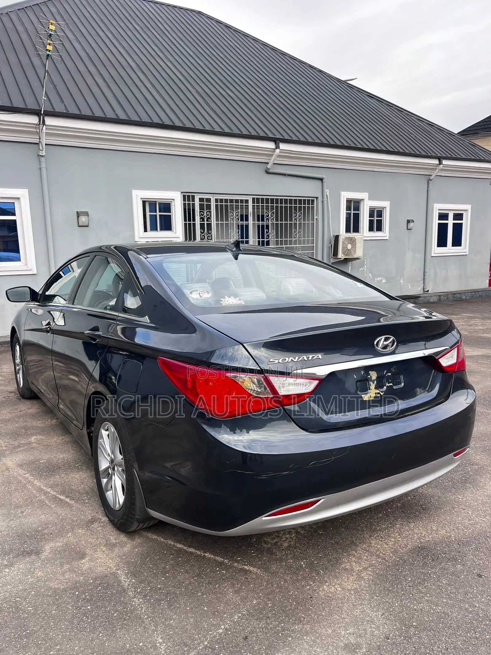 Hyundai Sonata SE 2.0T Sedan FWD (2.0L 4cyl 6A) 2013 Blue