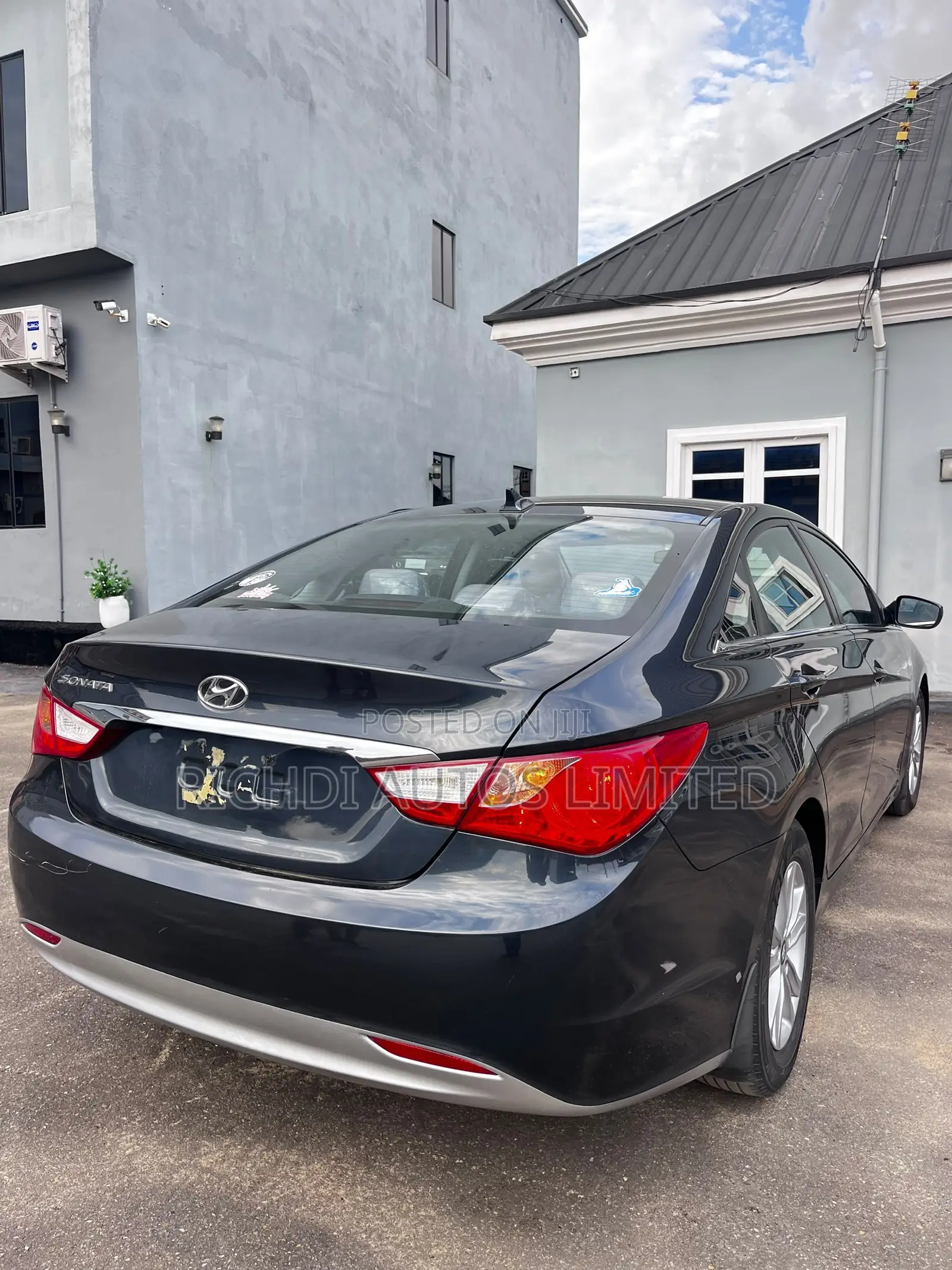 Hyundai Sonata SE 2.0T Sedan FWD (2.0L 4cyl 6A) 2013 Blue