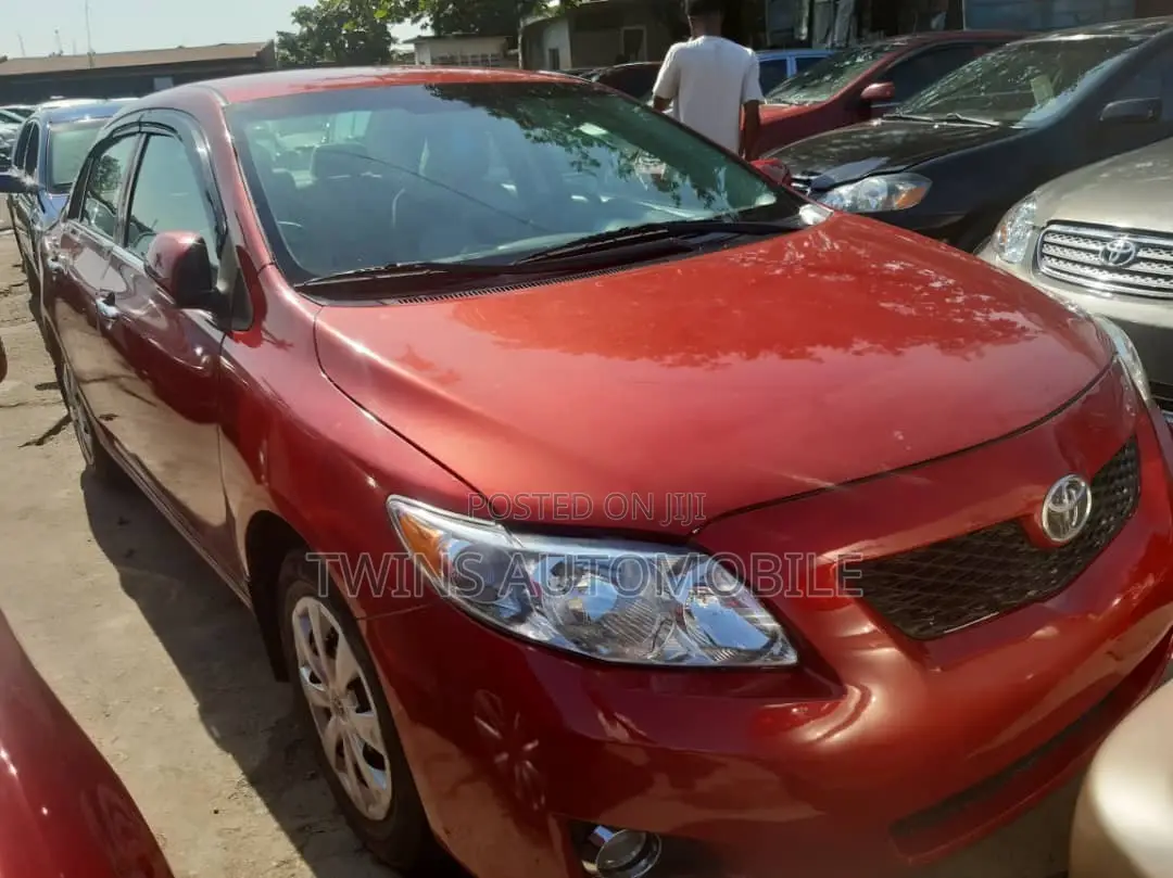 Toyota Corolla LE 4dr Sedan (1.8L 4cyl 4A) 2010 Red