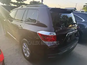 Toyota Highlander 2012 Black