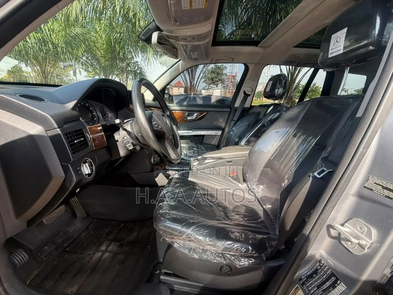 Mercedes-Benz GLK-Class 2011 Gray