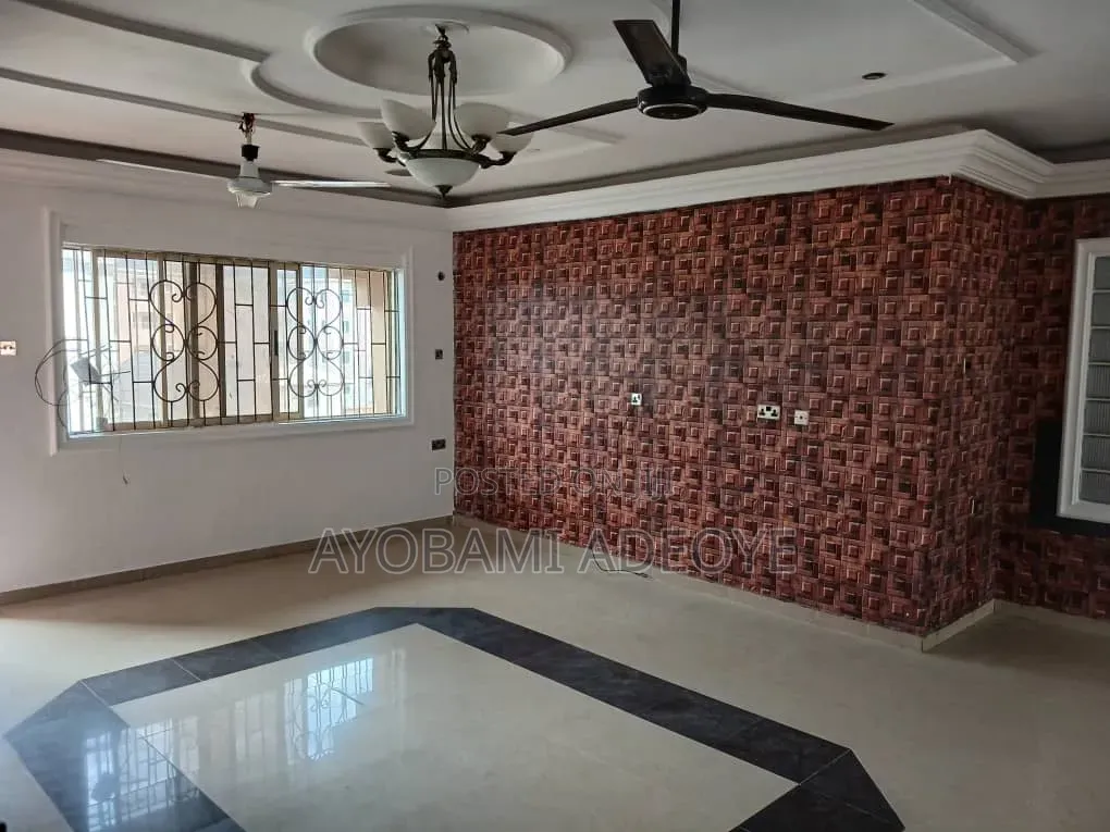 3bdrm Apartment in Sangotedo for rent