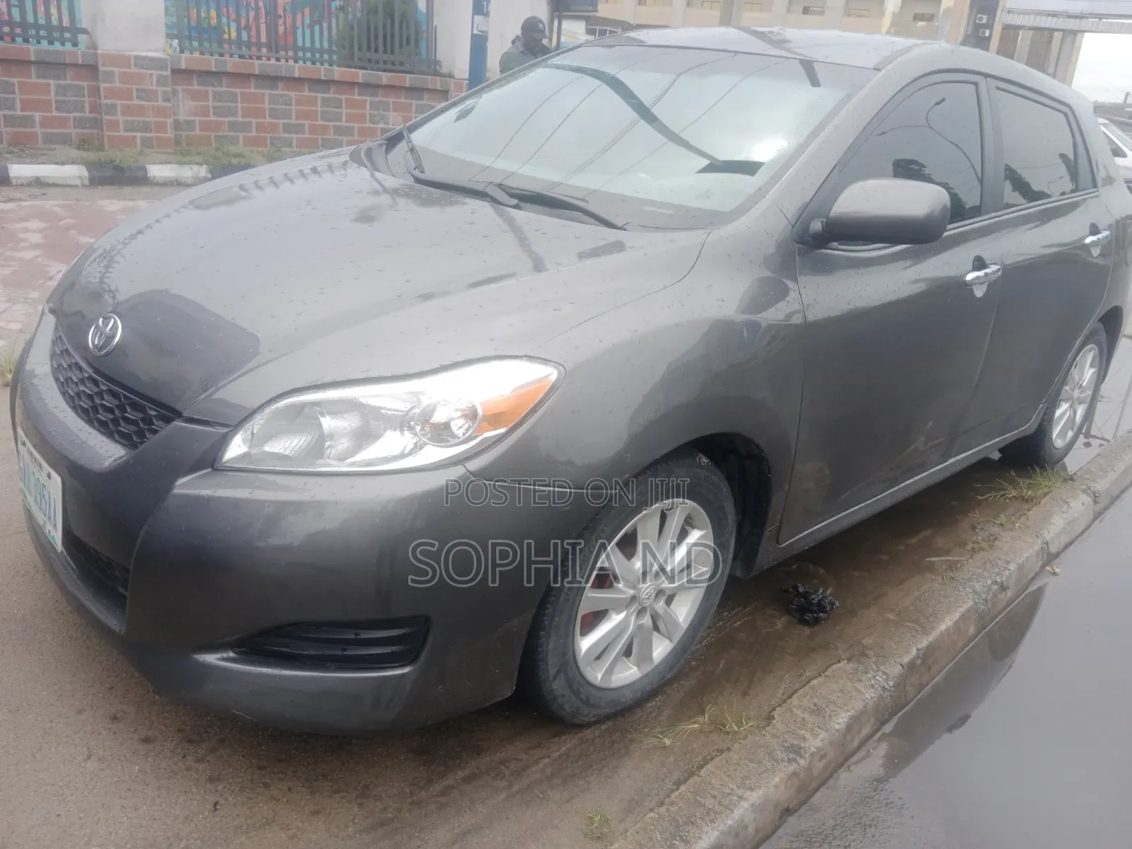 Toyota Matrix 2010 Gray
