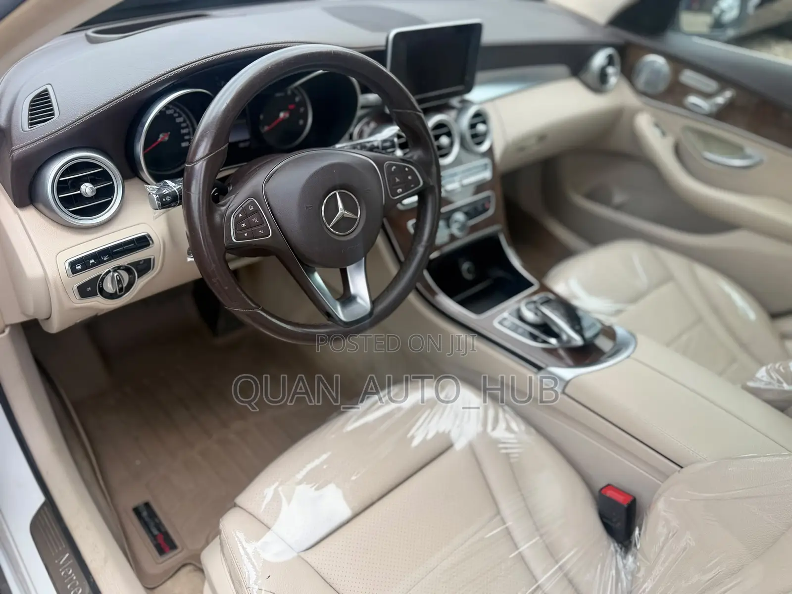Mercedes-Benz C300 Luxury 4Matic Sedan AWD (2.0L 4cyl 7A) 2016 White