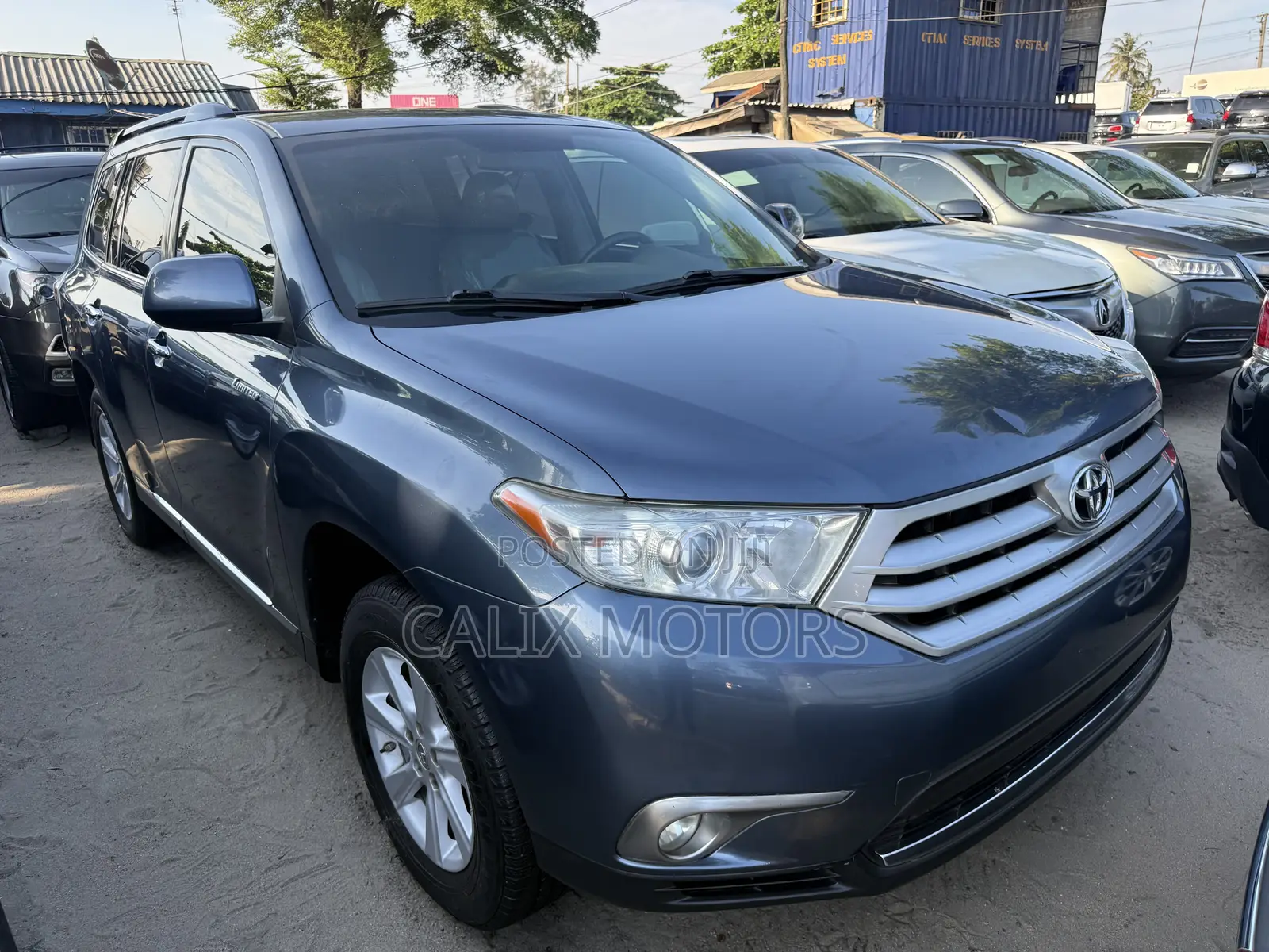 Toyota Highlander 2012 Blue