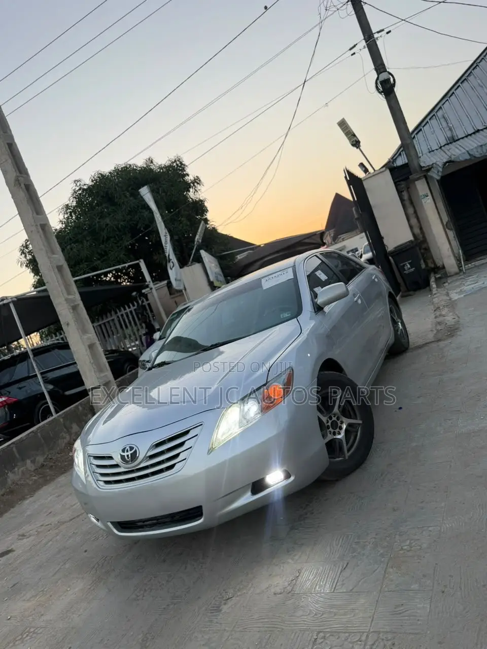 Toyota Camry LE V6 4dr Sedan (3.5L 6cyl 6AM) 2009 Silver