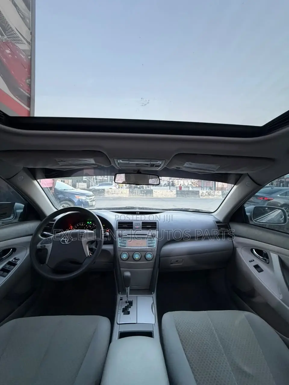 Toyota Camry LE V6 4dr Sedan (3.5L 6cyl 6AM) 2009 Silver