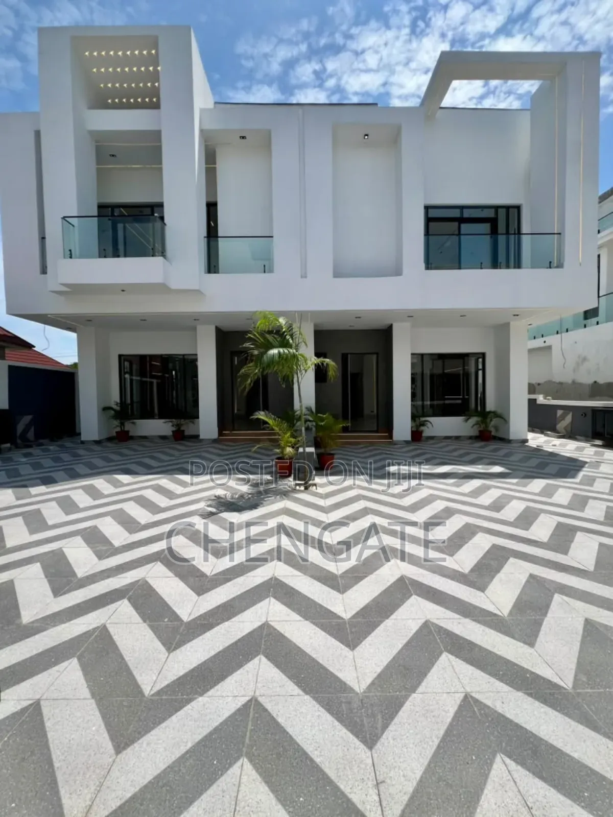 4bdrm Duplex in VGC / Ajah for sale
