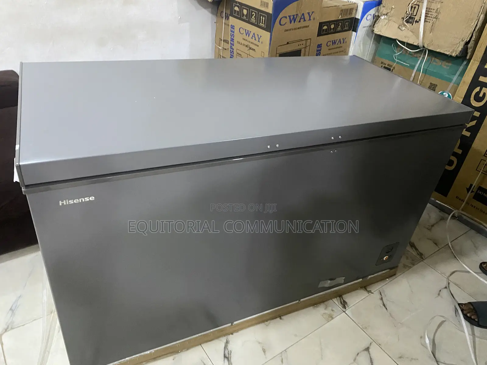 Hisense FC-55DD Chest Freezer With 420 Litres Storage