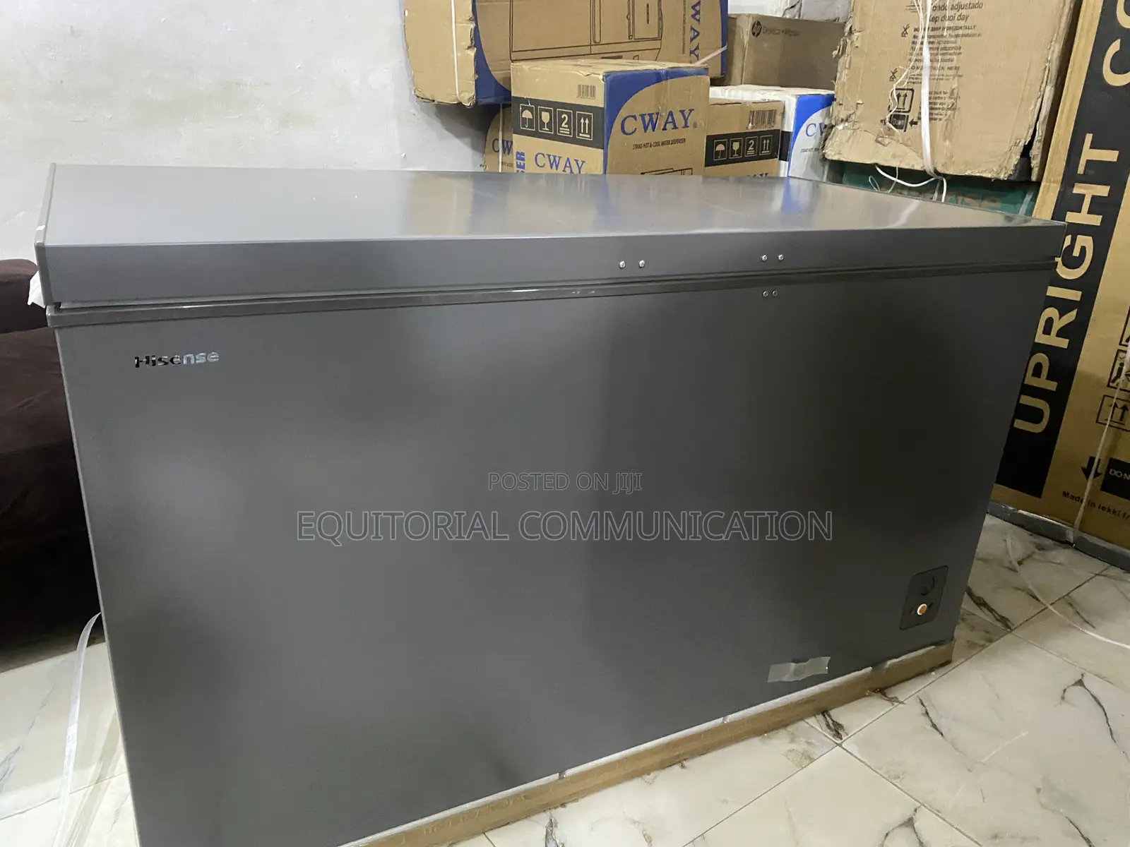 Hisense FC-55DD 420L Deep Chest Freezer for Bulk Storage