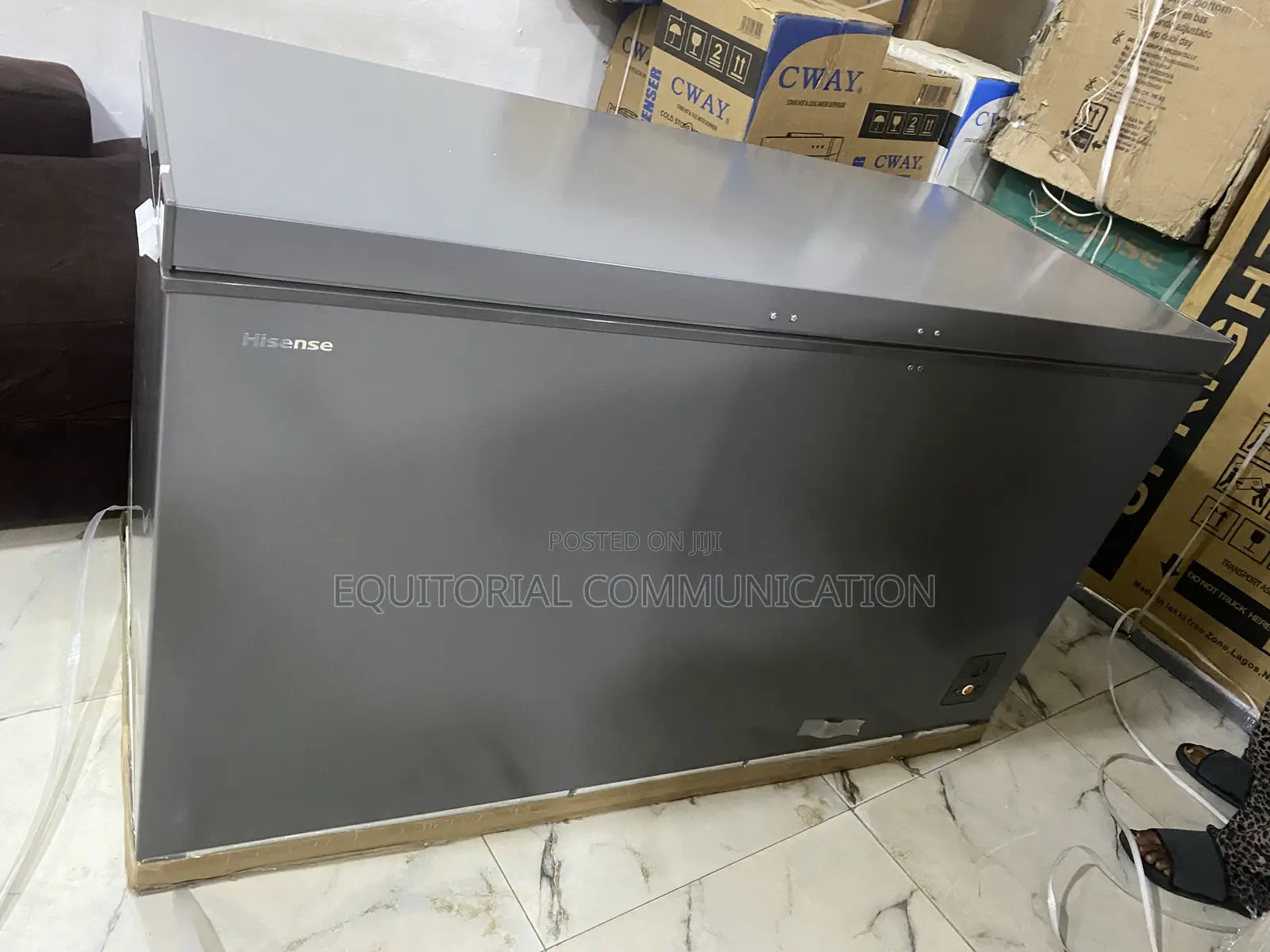 Hisense FC-55DD 420L Deep Chest Freezer for Bulk Storage