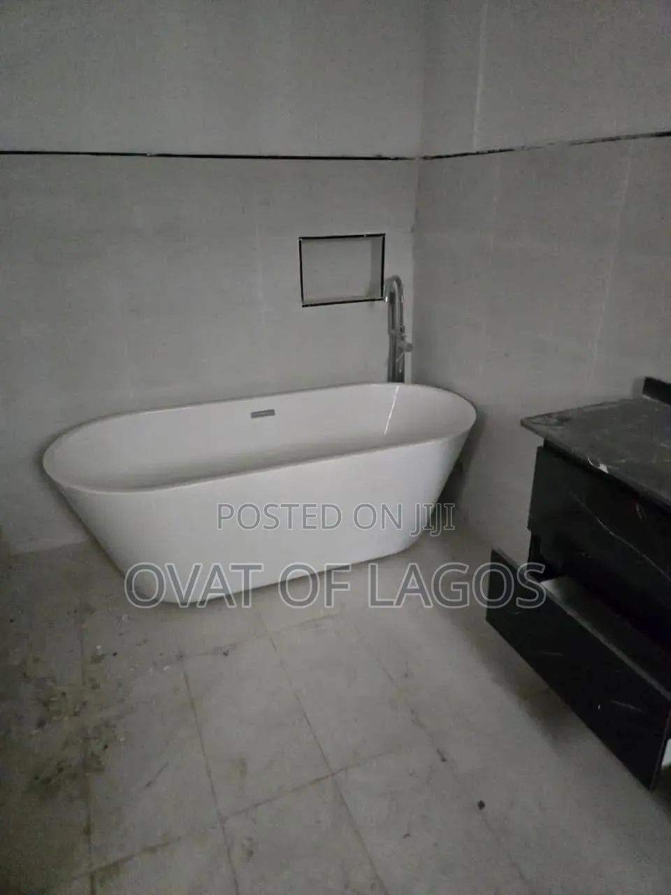 4bdrm Duplex in Harris Drive, VGC / Ajah for rent