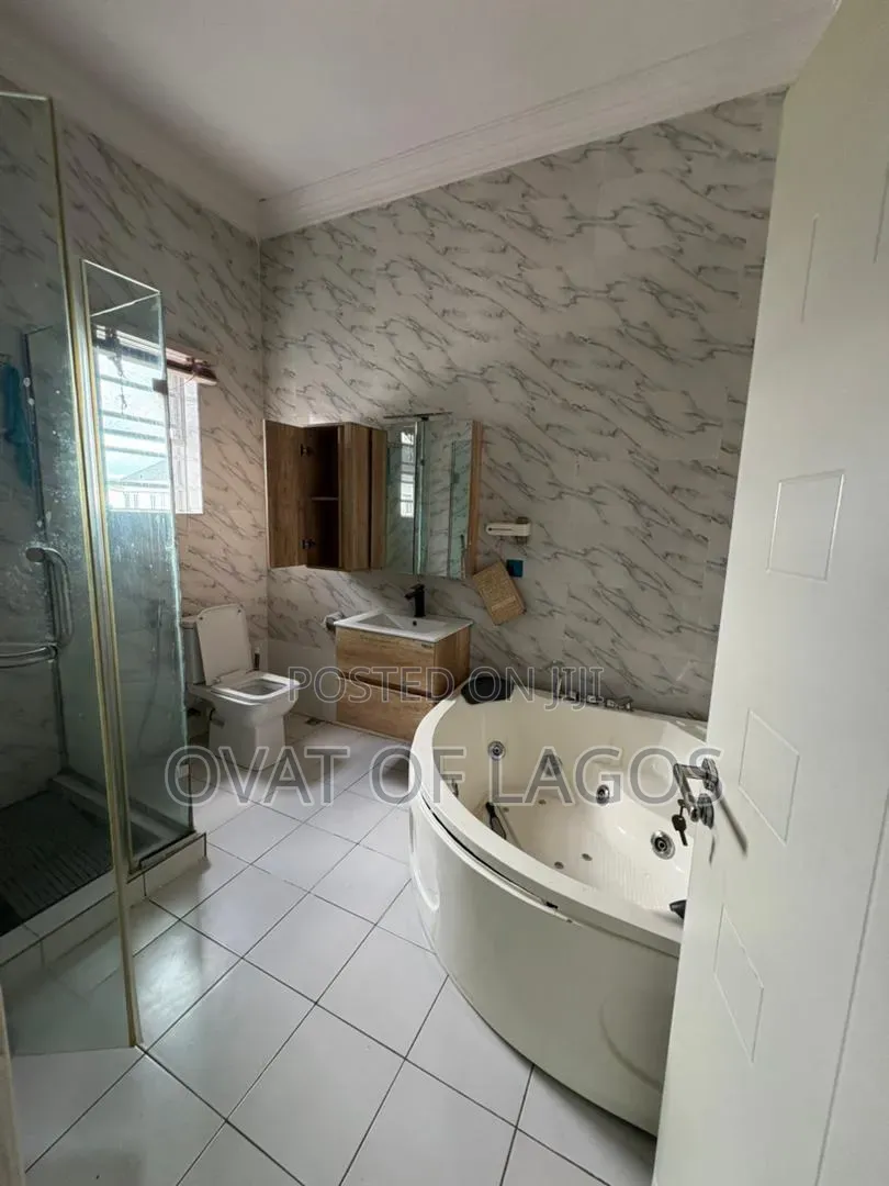 3bdrm Duplex in Orchid, Lekki Expressway for sale