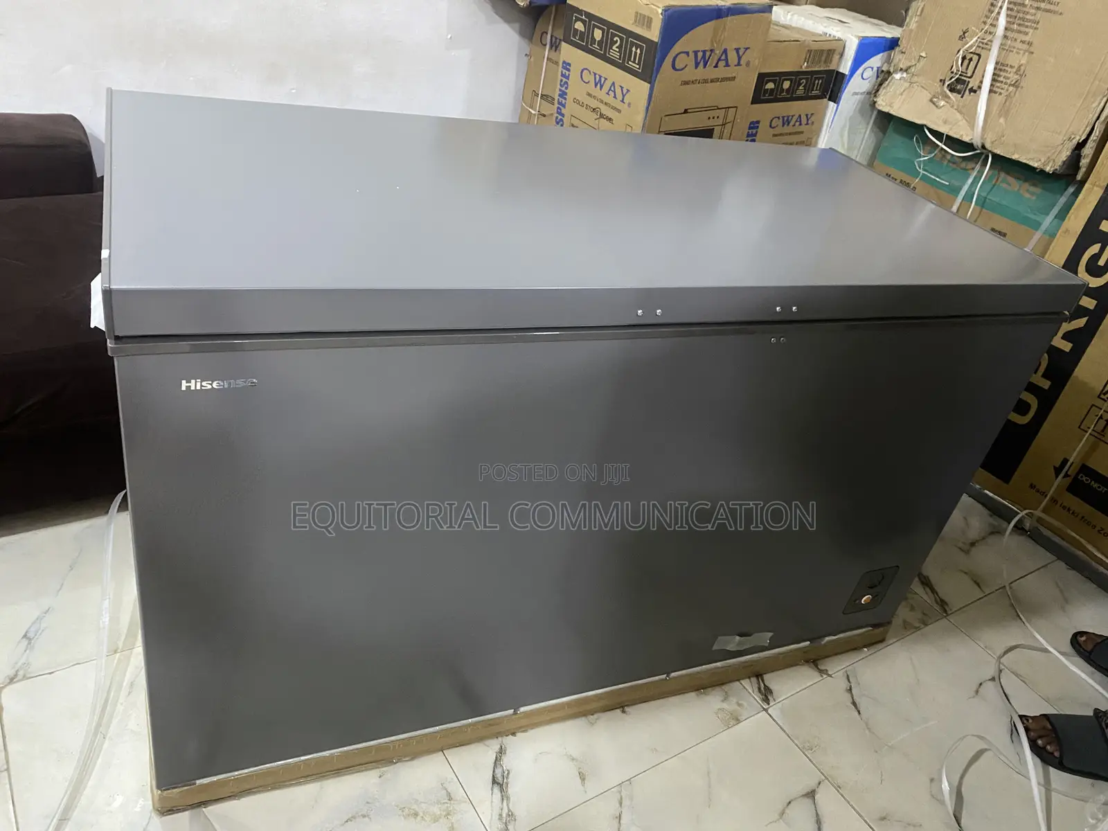 Hisense FC-55DD 420L Freezer for Meat, Fish and Poultry