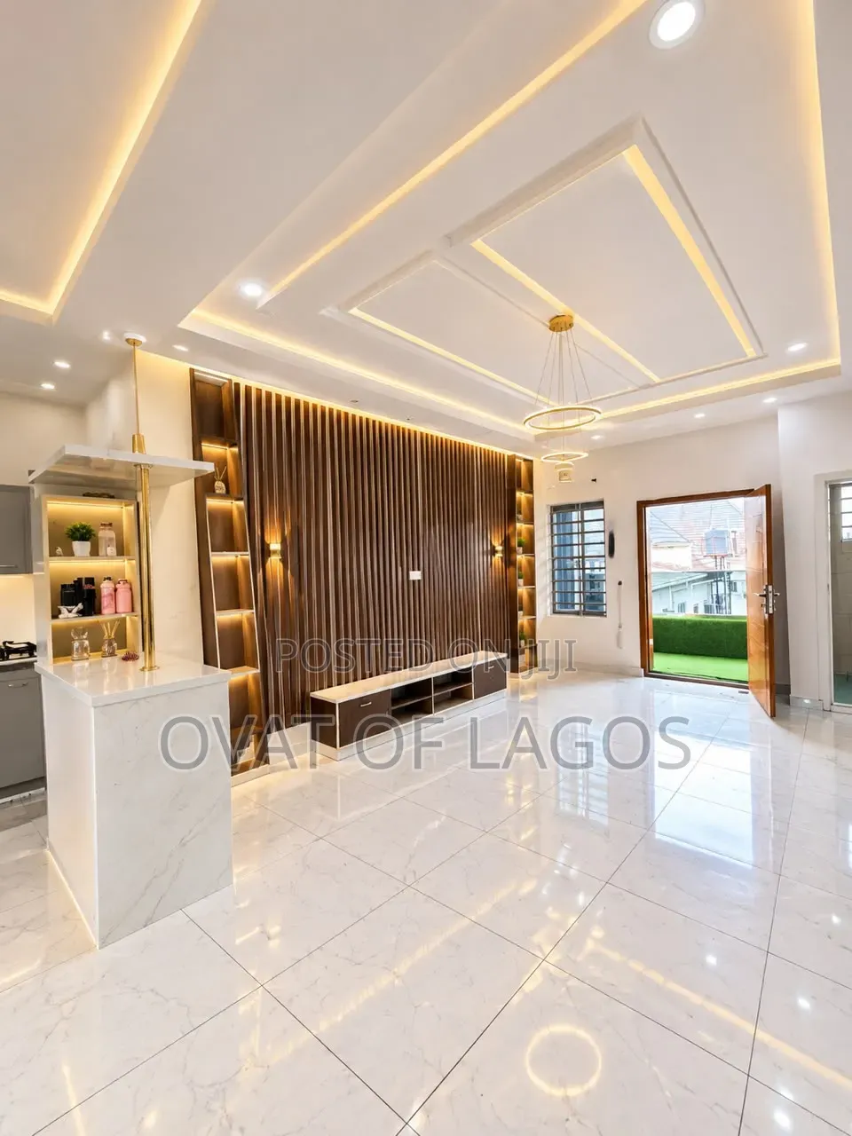 3bdrm Apartment in Chevron for rent