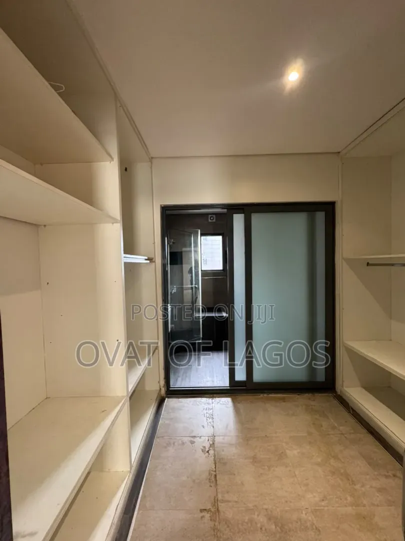 3bdrm Duplex in Lekki Phase 1 for rent