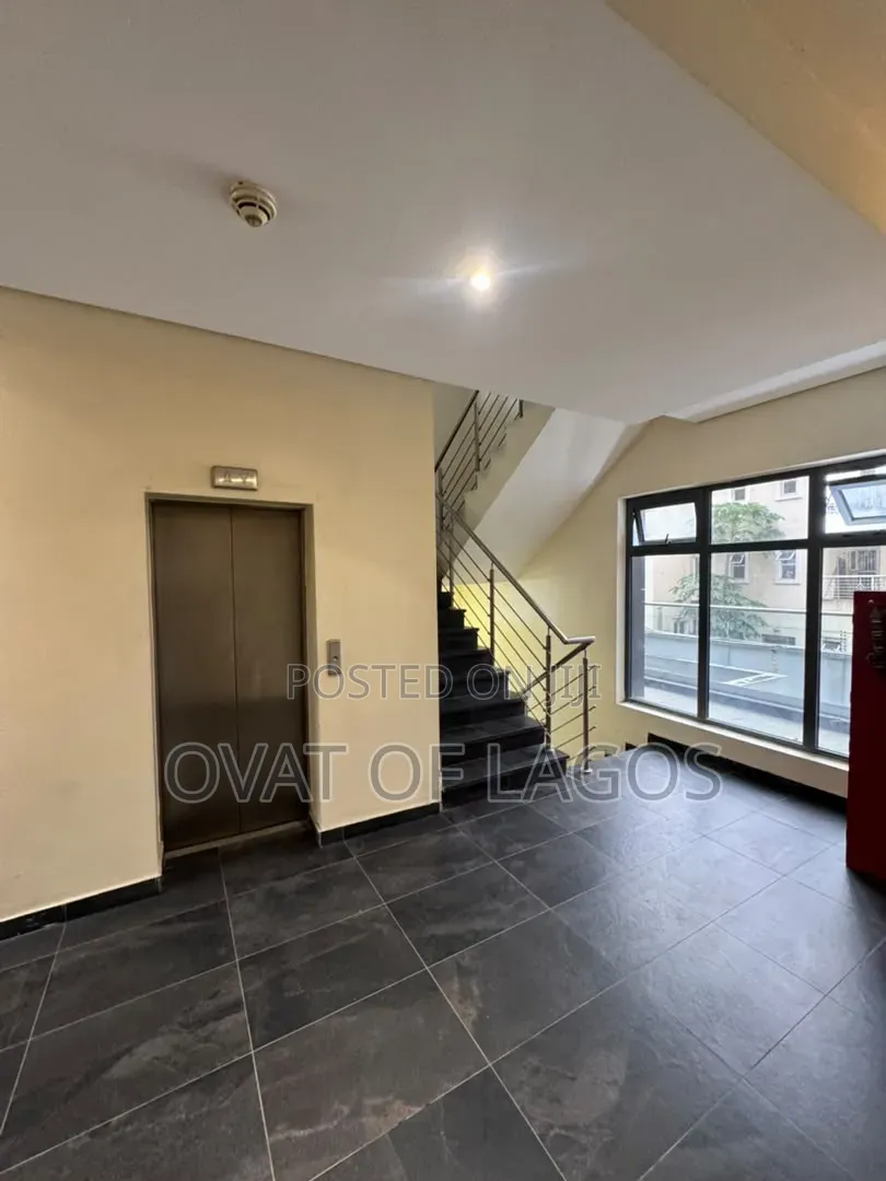 3bdrm Duplex in Lekki Phase 1 for rent