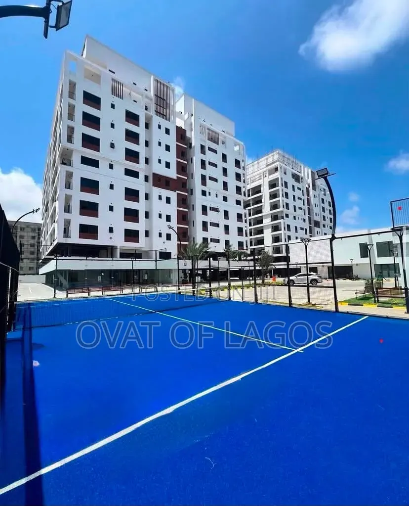 2bdrm Apartment in Lekki Phase 1 for rent